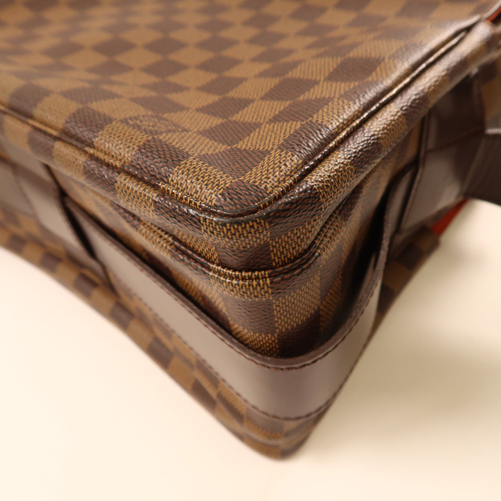 LOUIS VUITTON Damier Naviglio金扣肩背袋啡色