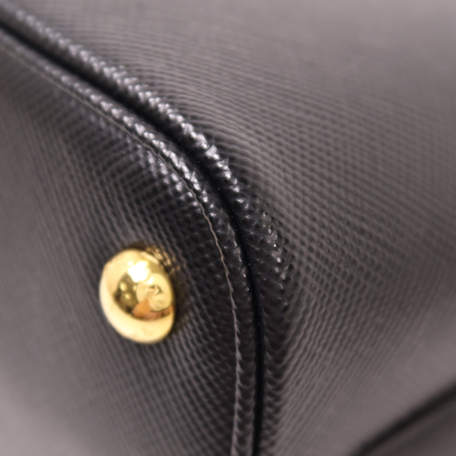PRADA 牛皮皮革Secchiello In Pelle手挽肩背兩用袋