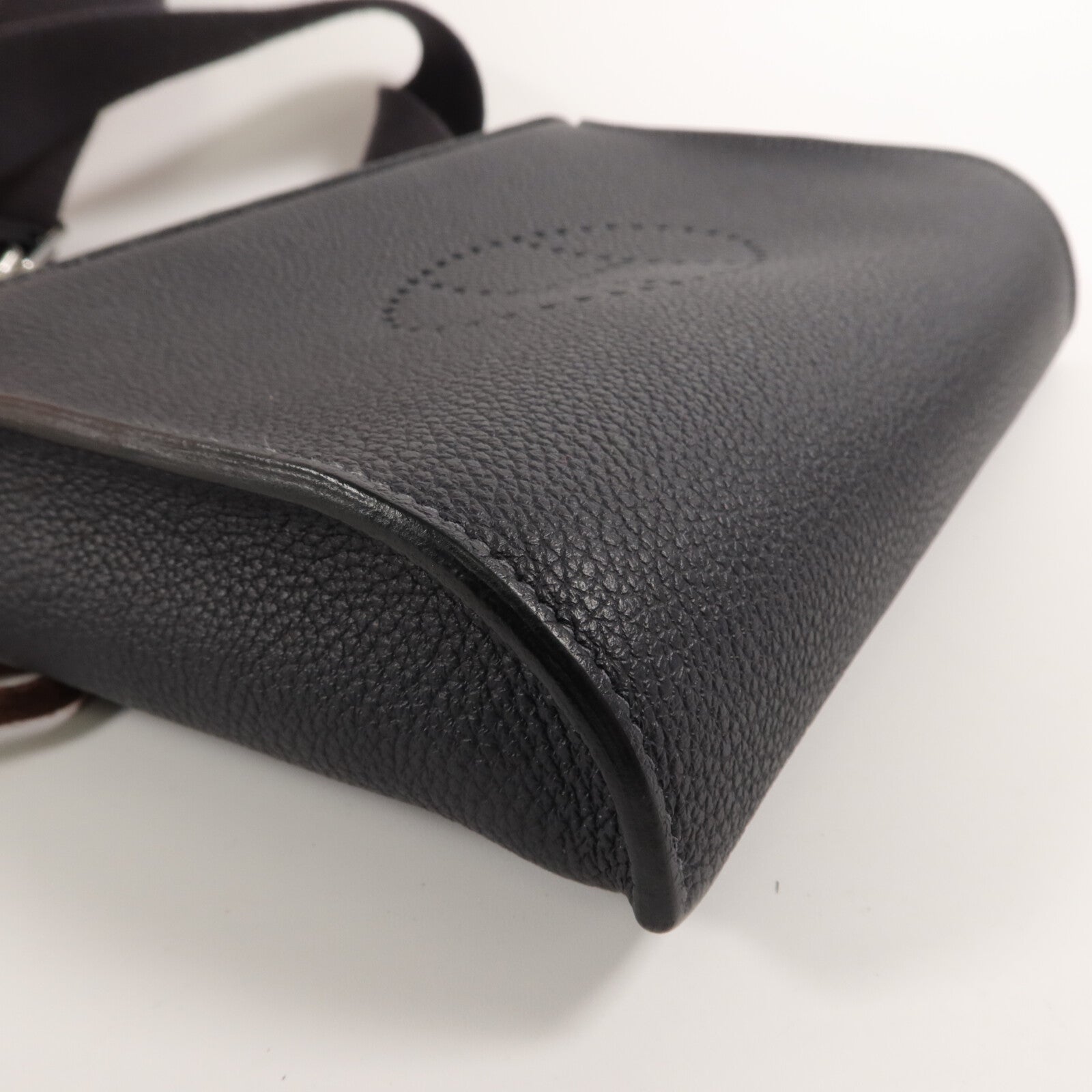 HERMES Togo皮革Videpoches肩背袋Noir