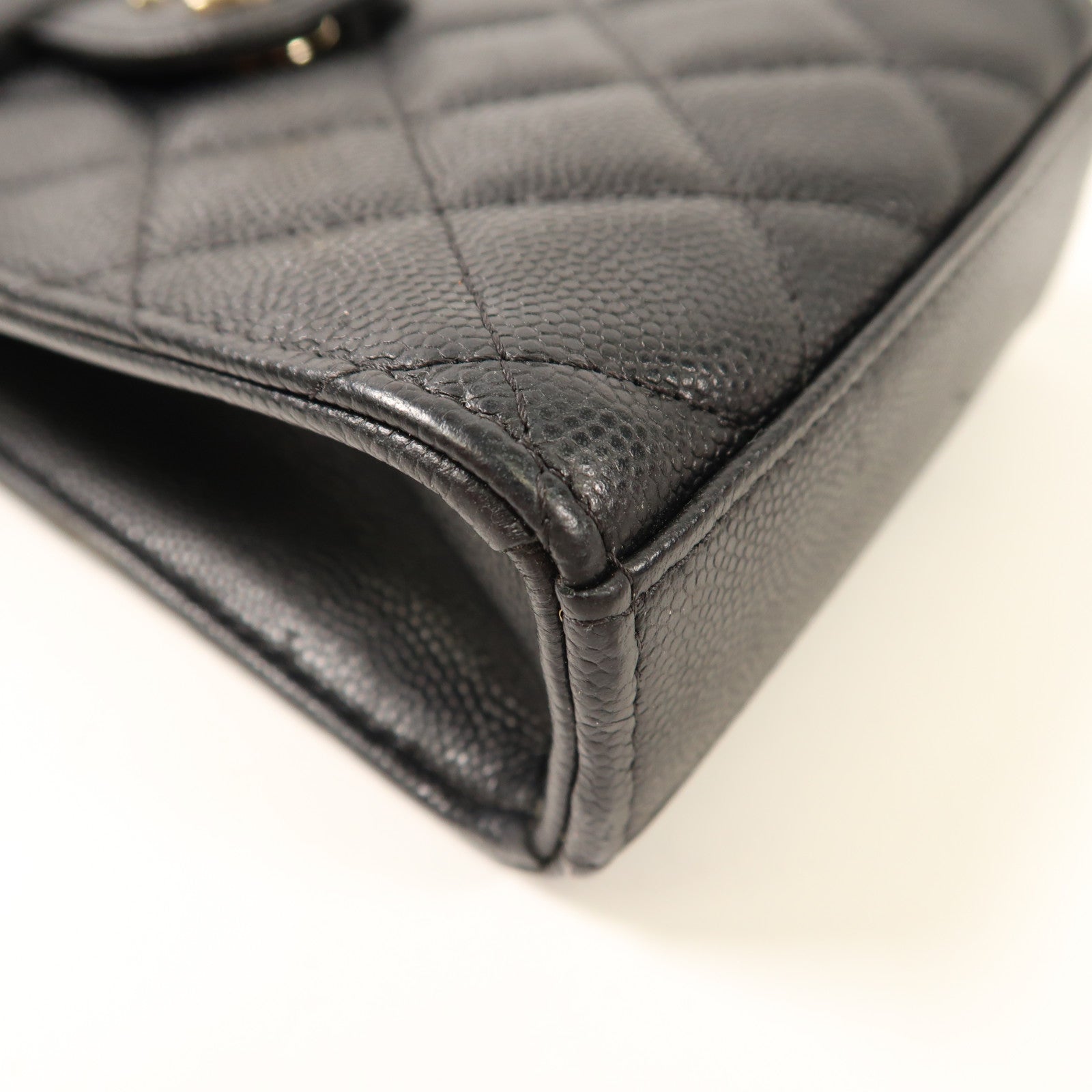 CHANEL 牛皮皮革Phone Bag金扣鏈帶肩背袋