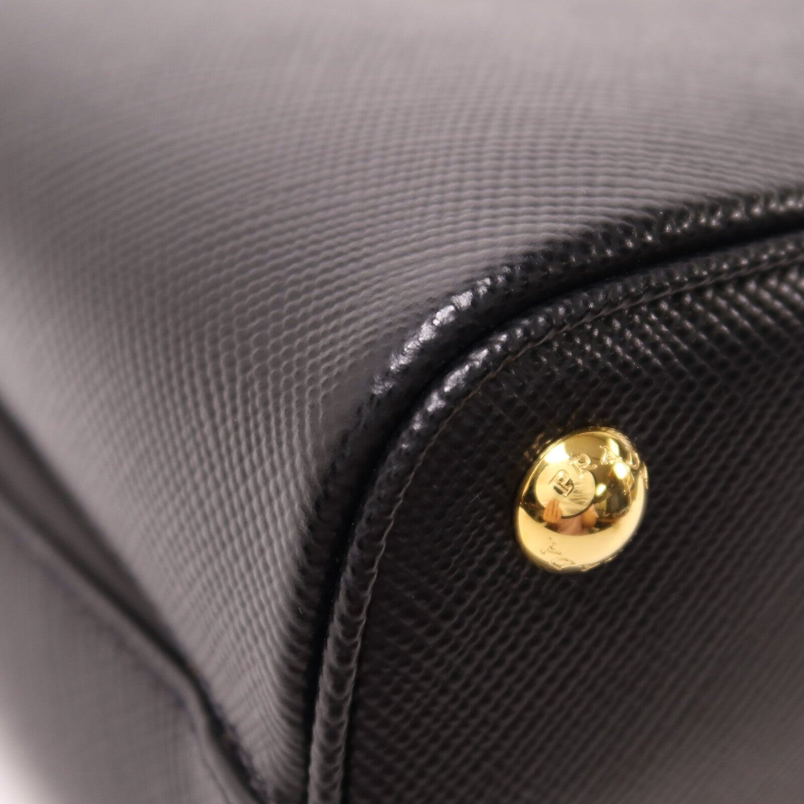 PRADA 牛皮皮革Secchiello In Pelle手挽肩背兩用袋