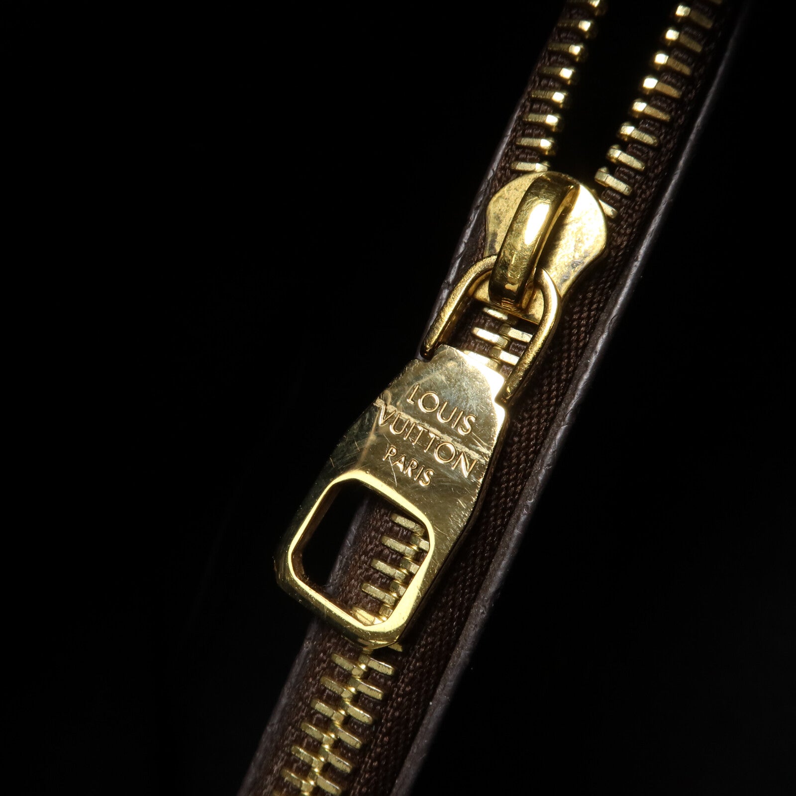 LOUIS VUITTON Monogram Neo Noe MM肩背袋