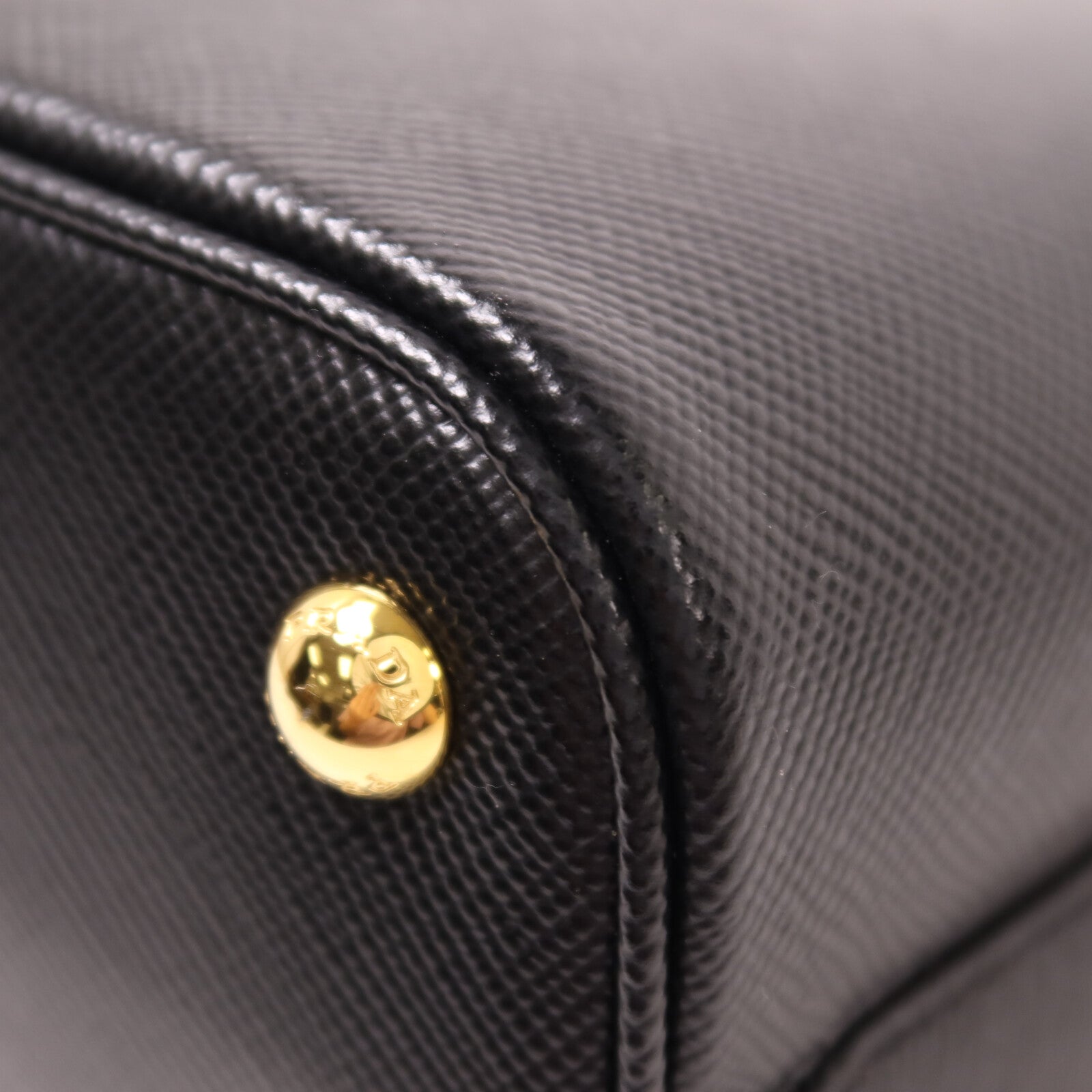 PRADA 牛皮皮革Secchiello In Pelle手挽肩背兩用袋