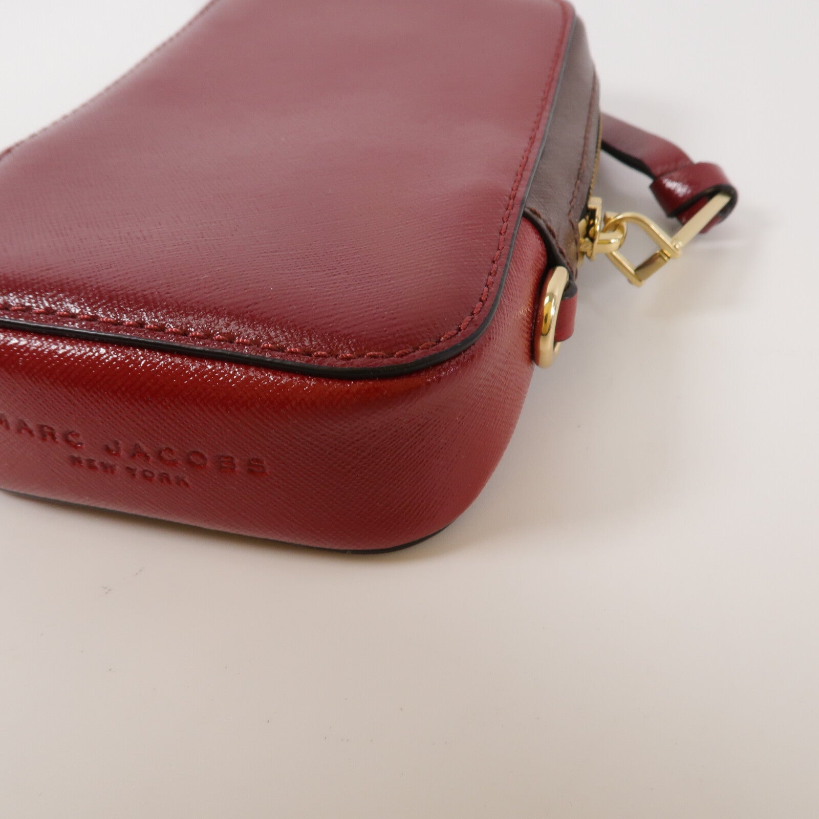 MARC BY MARC JACOBS 塗層帆布Chain Shoulder鏈帶肩背袋