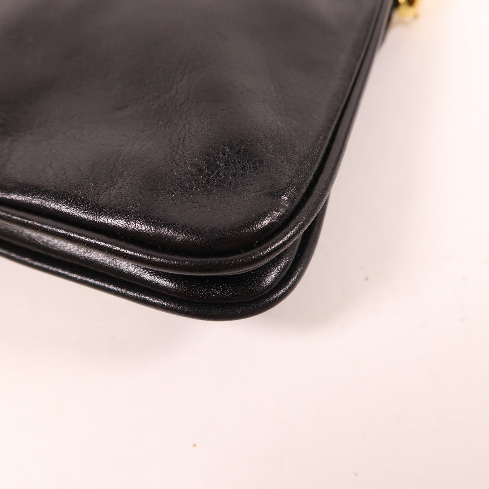 【激減優惠】牛皮皮革Reva Clutch金扣鏈帶肩背袋