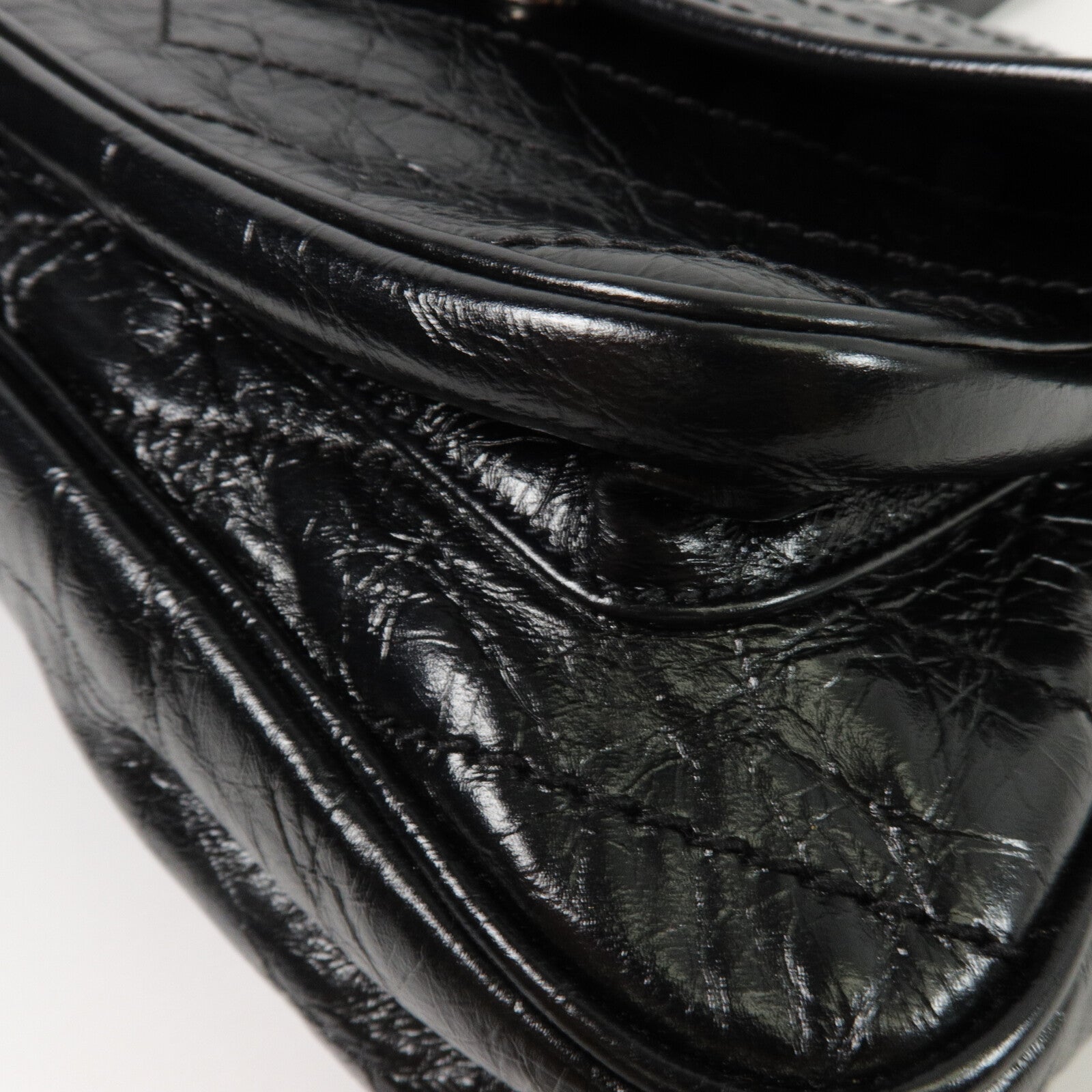 SAINT LAURENT 牛皮皮革Niki Medium鏈帶肩背袋