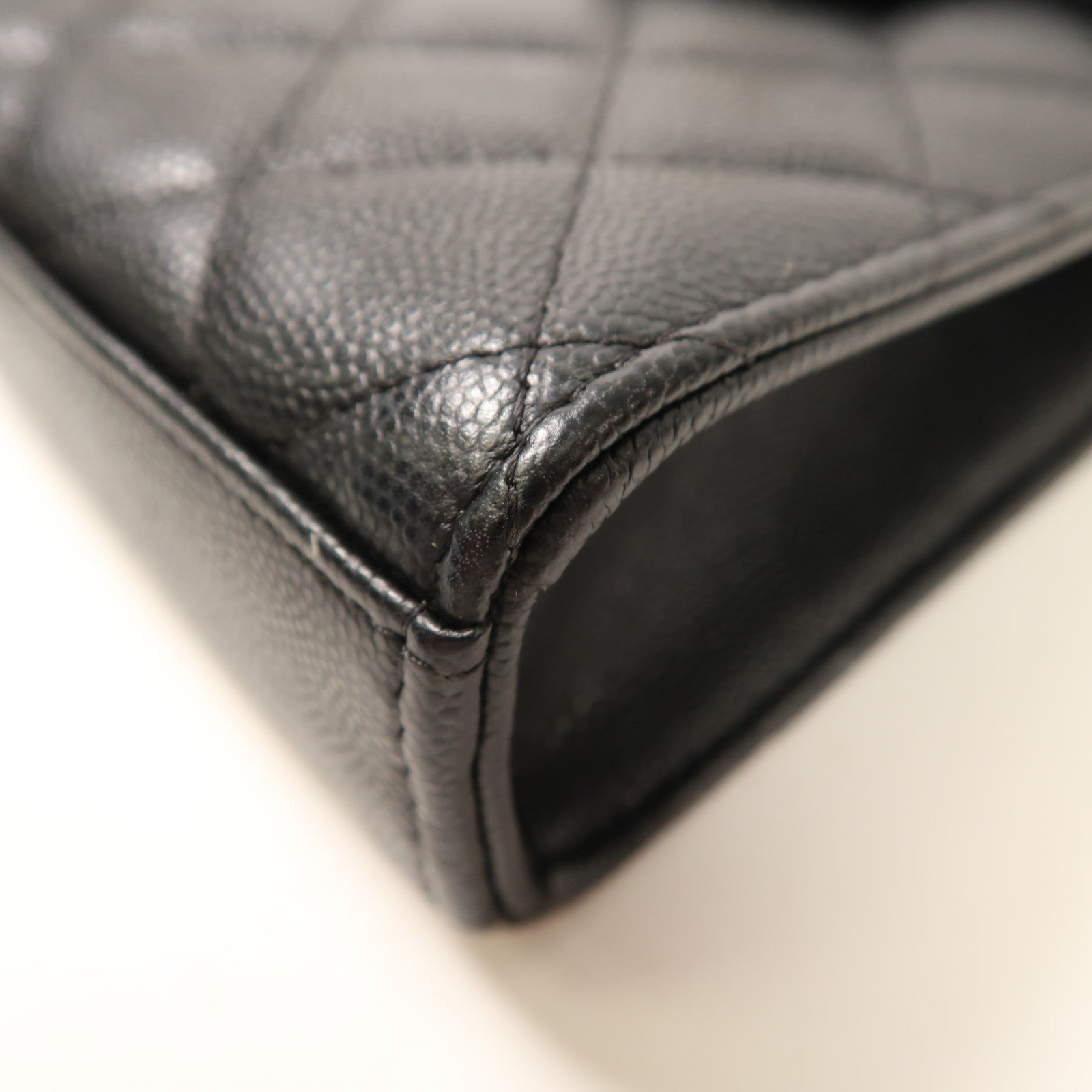 CHANEL 牛皮皮革Phone Bag金扣鏈帶肩背袋