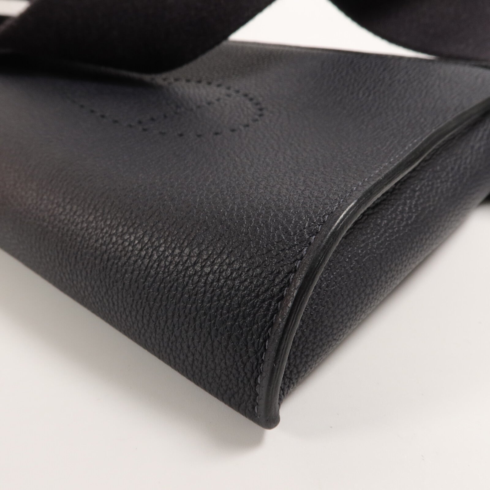 HERMES Togo皮革Videpoches肩背袋Noir