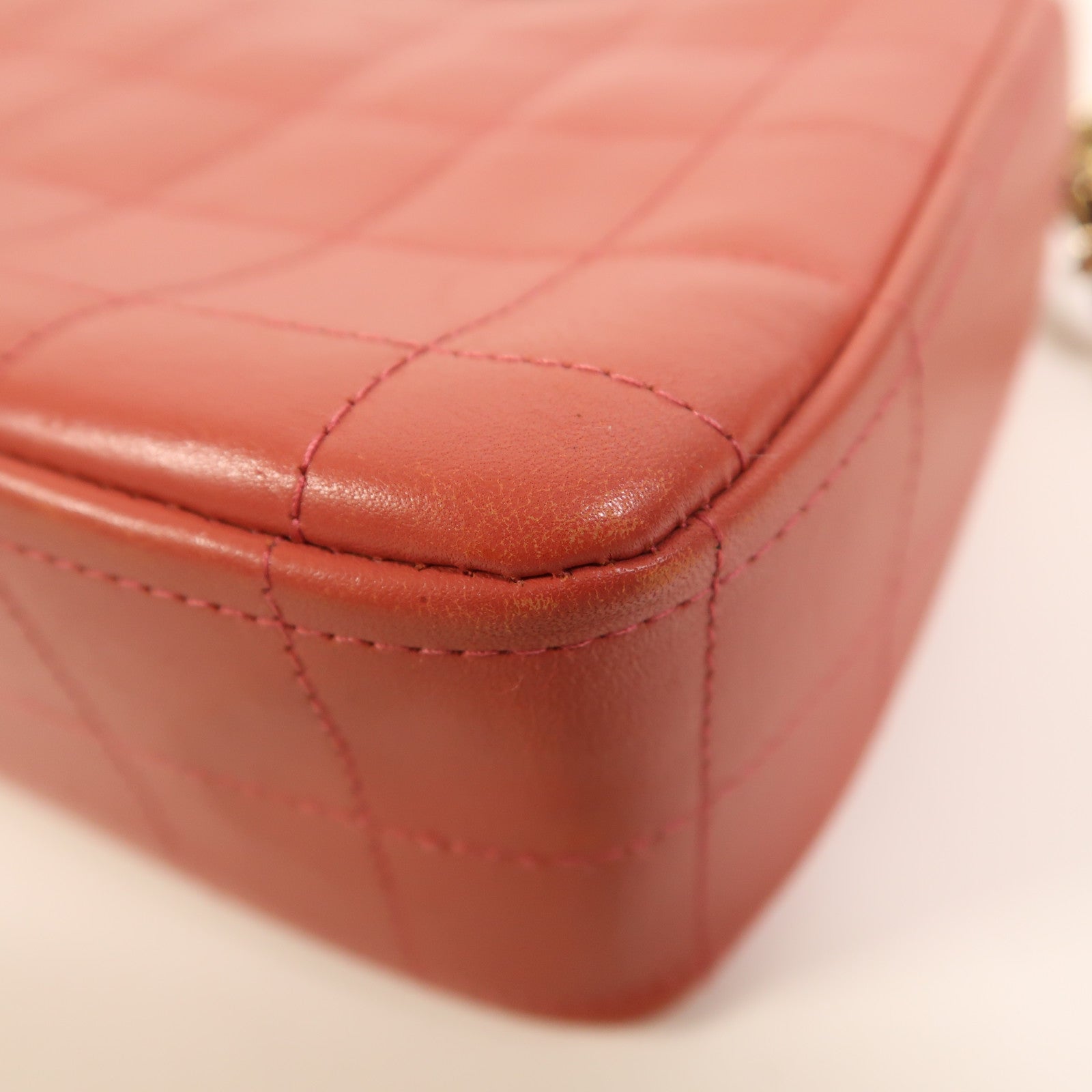CHANEL 牛皮皮革Mademoiselle Jacket Bag金扣鏈帶肩背袋