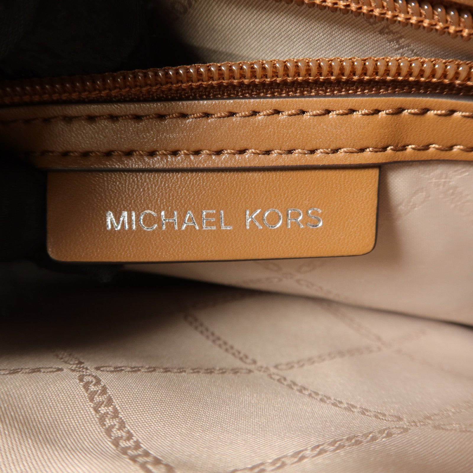 Michael Kors 牛皮皮革Mercer Medium手挽肩背兩用袋