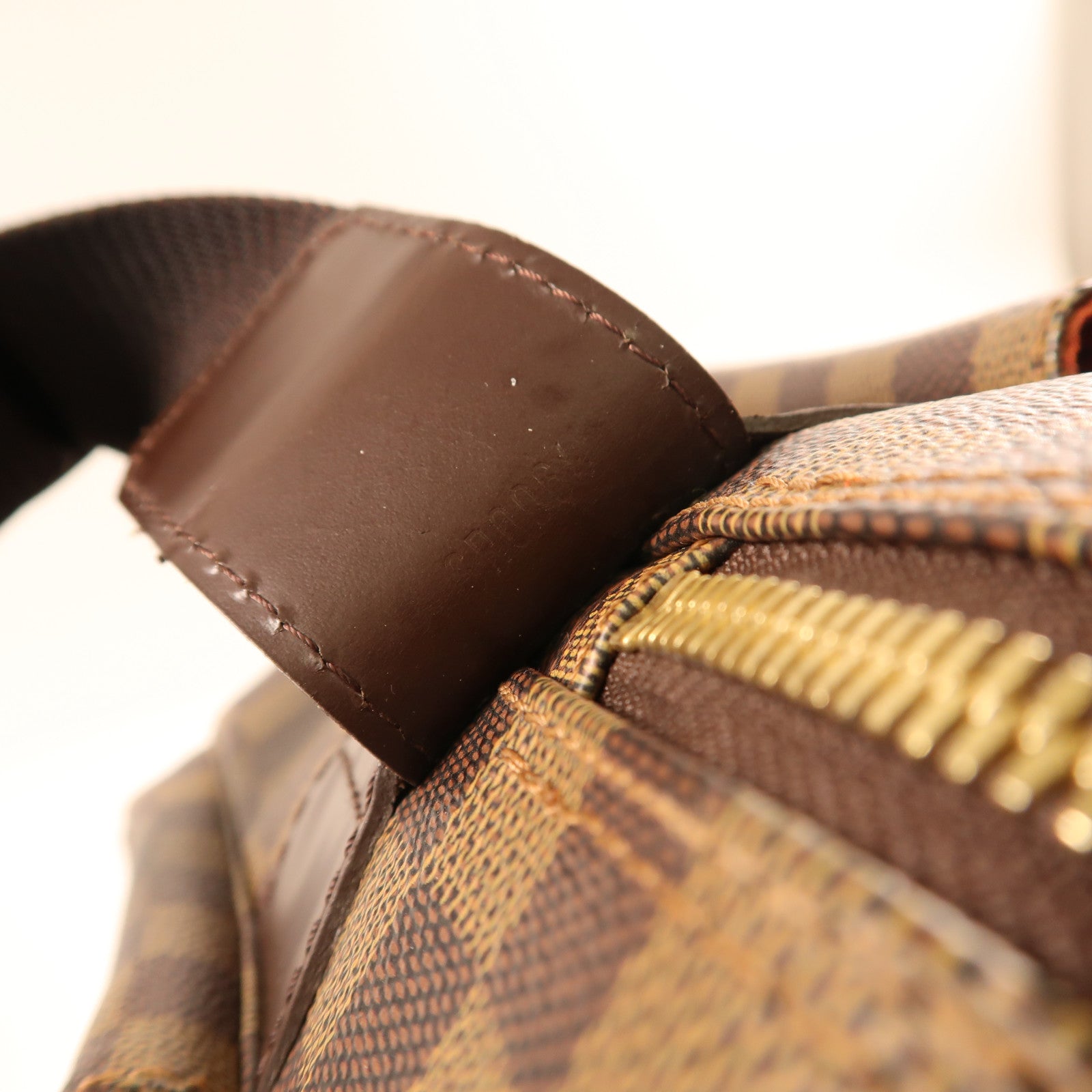 LOUIS VUITTON Damier Naviglio金扣肩背袋啡色