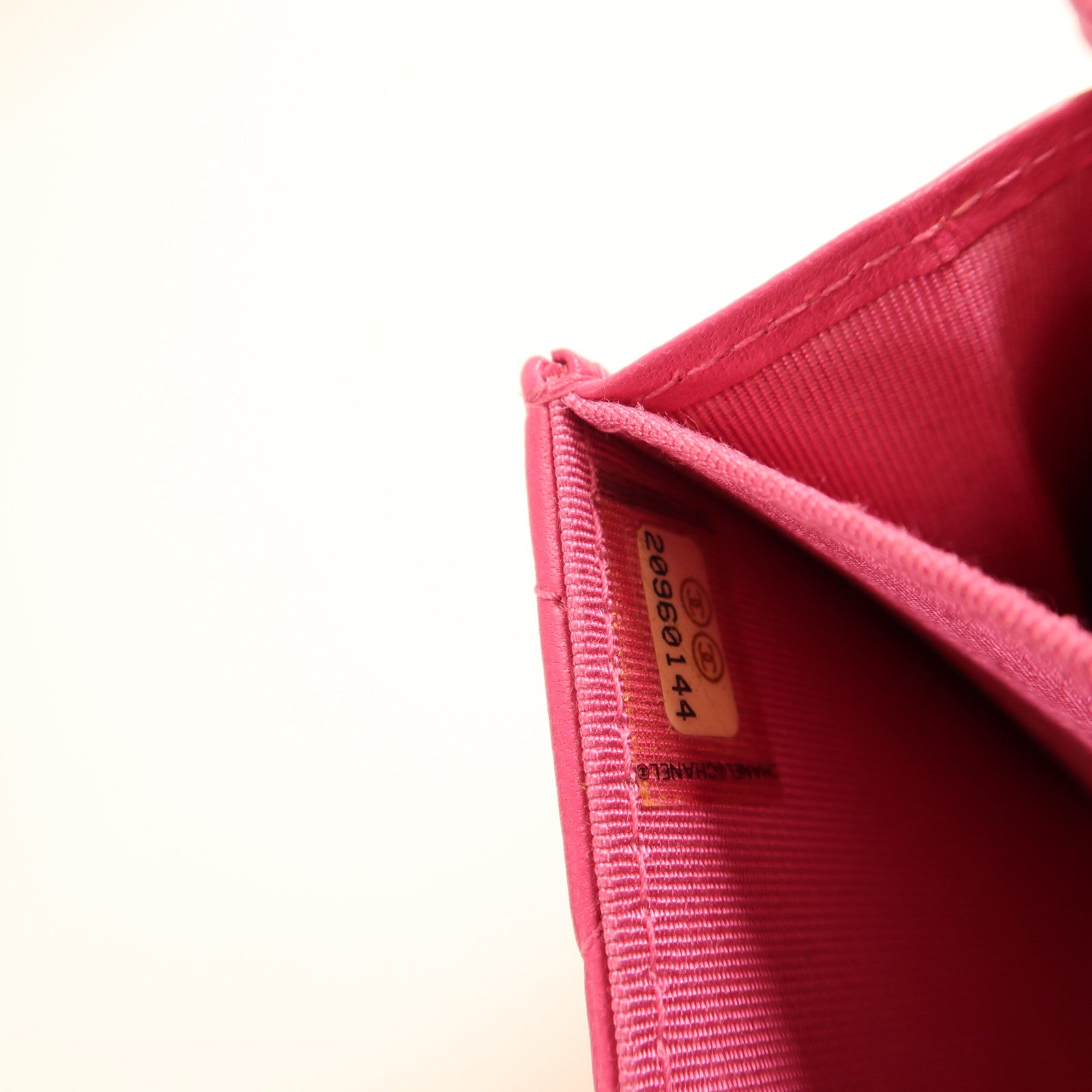 CHANEL 【激減優惠】羊皮皮革Card Case銀扣卡片套