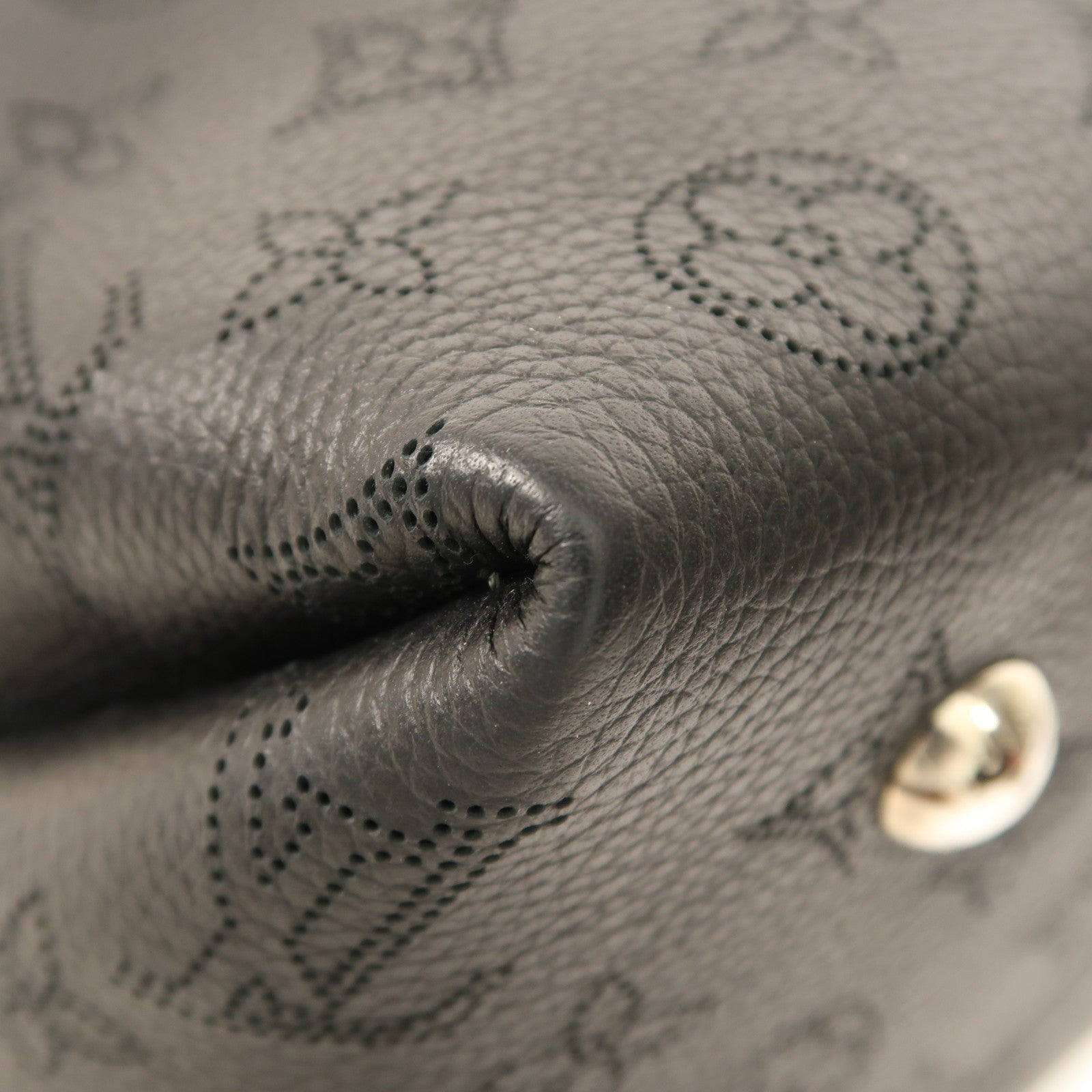 LOUIS VUITTON Mahina Bella銀扣手挽肩背兩用袋