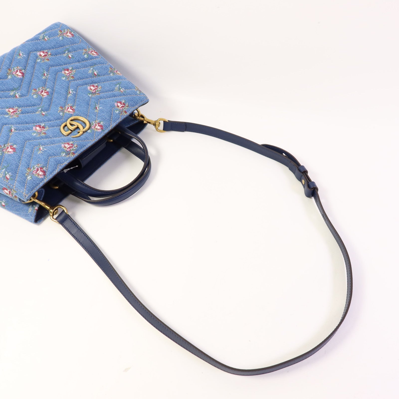 GUCCI 牛仔布Marmont Matelasse金扣手挽肩背兩用袋