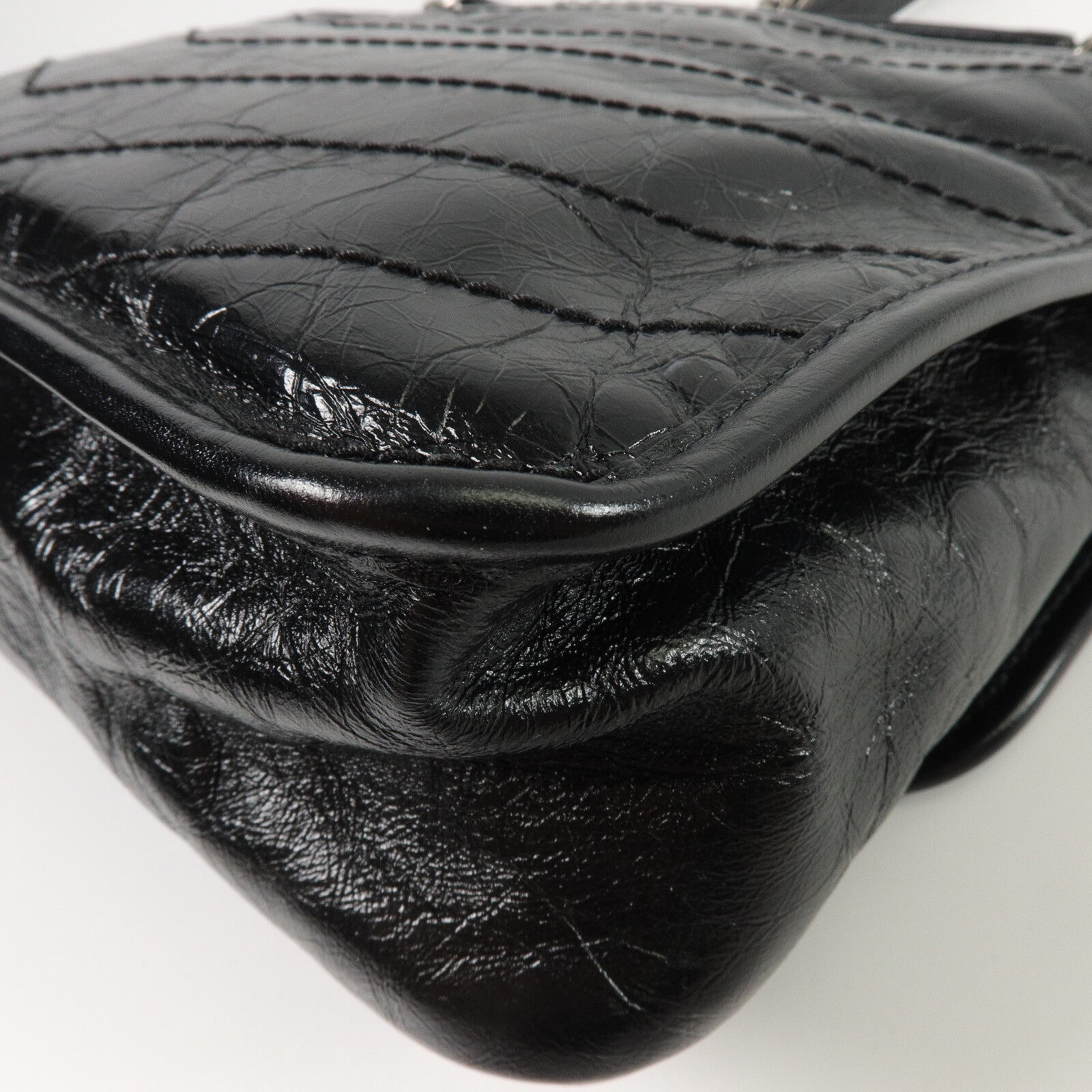 SAINT LAURENT 牛皮皮革Niki Medium鏈帶肩背袋