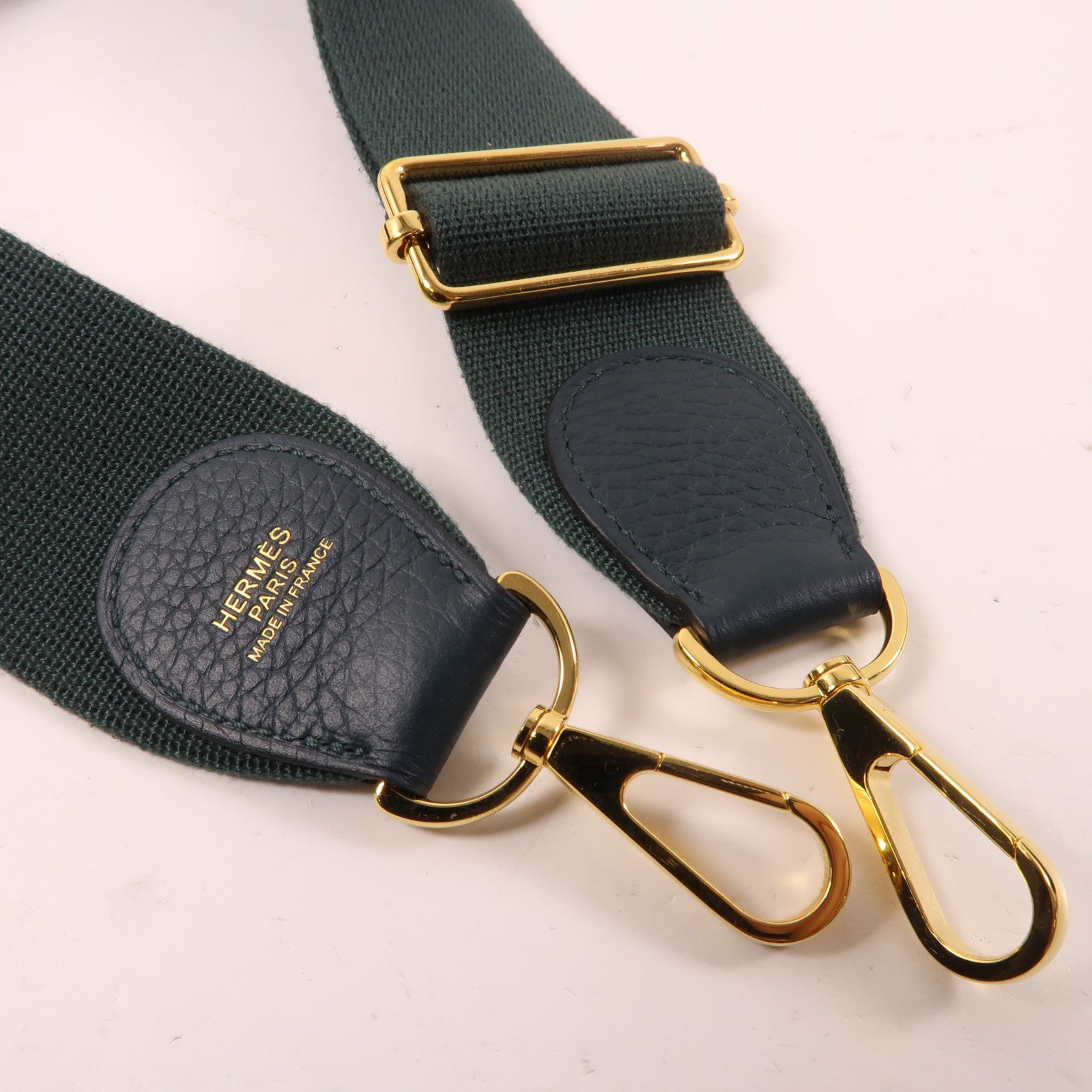 HERMES Clemence皮革Evelyne PM金扣肩背袋vert cypress墨綠色
