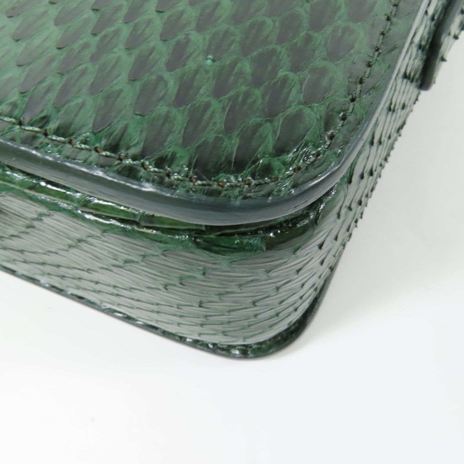 CELINE 蛇皮皮革Teen Triomphe Bag金扣肩背袋