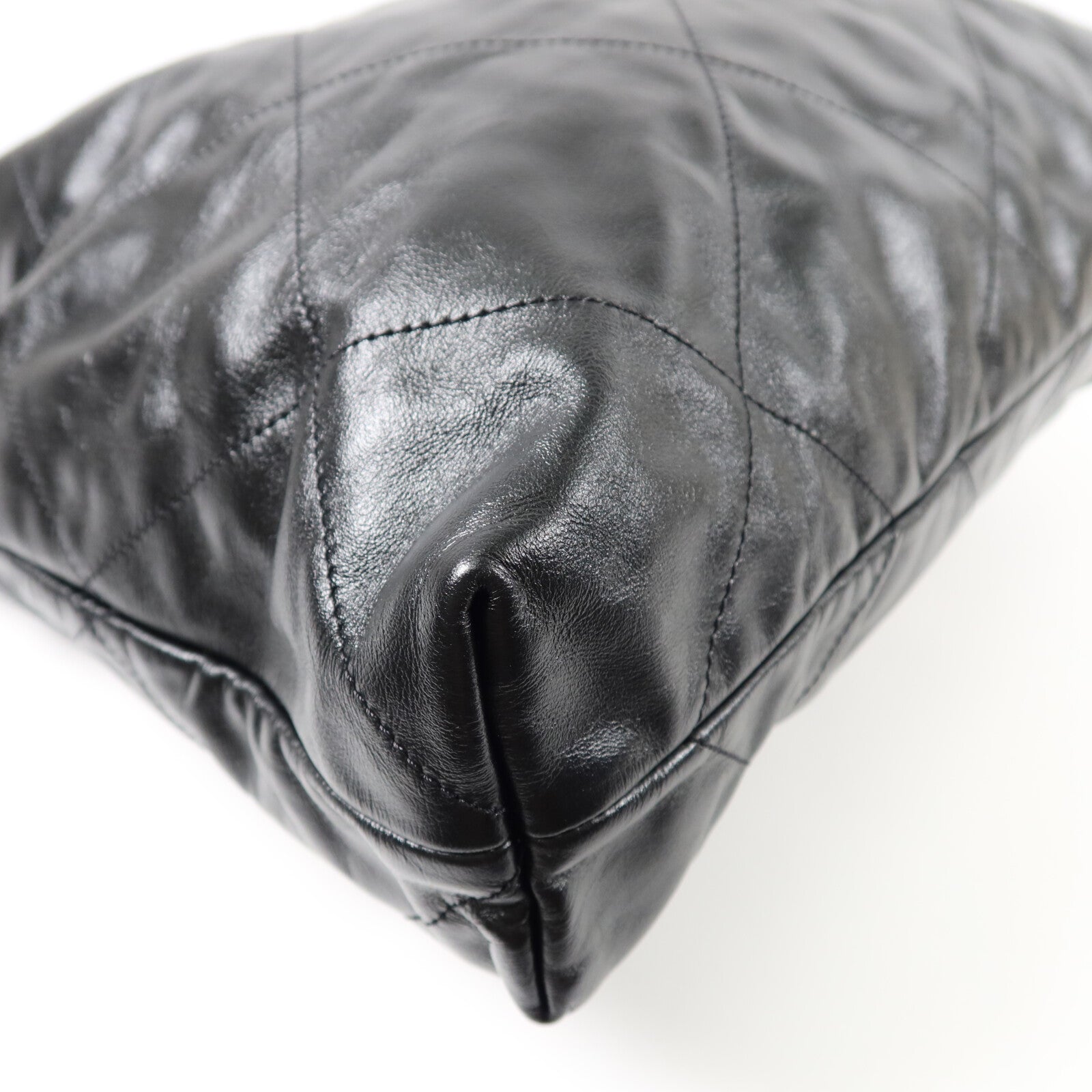 CHANEL 牛皮皮革Chanel 22 Small 鏈帶肩背袋