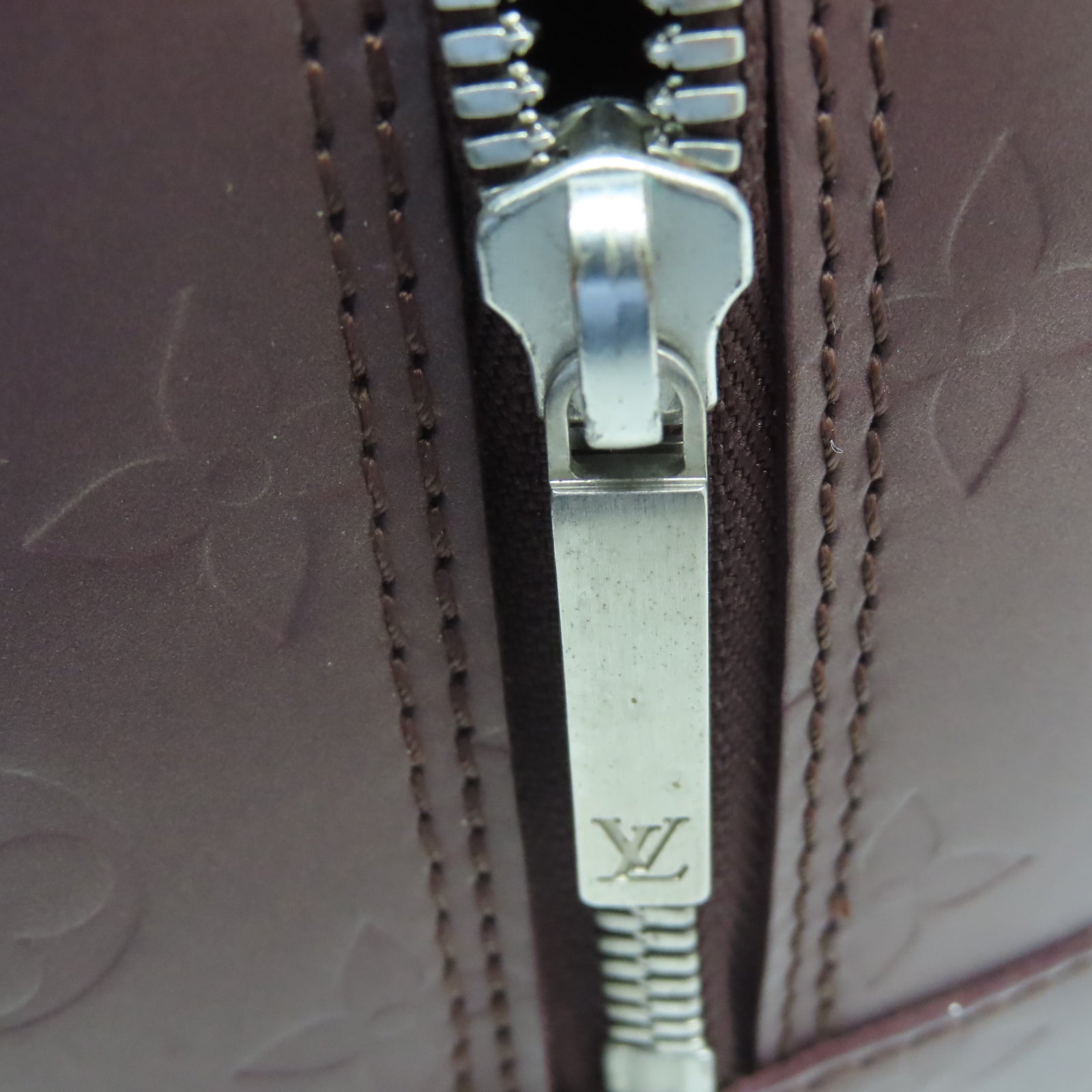 LOUIS VUITTON 【激減優惠】Monogram Mat皮革Shelton銀扣手挽袋紅色