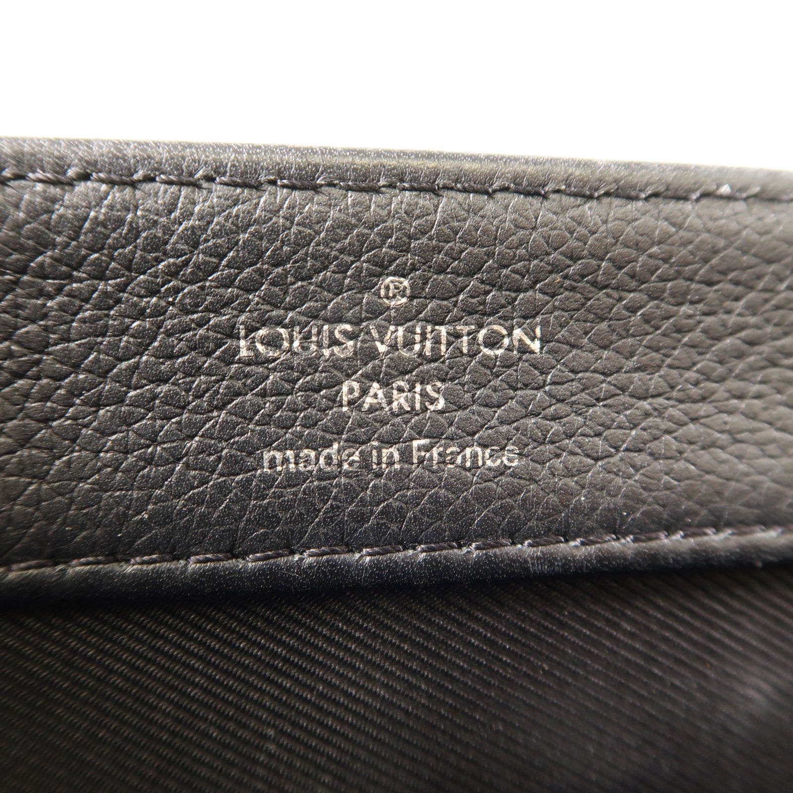 LOUIS VUITTON 牛皮皮革Lockme II BB銀扣手挽肩背兩用袋黑色