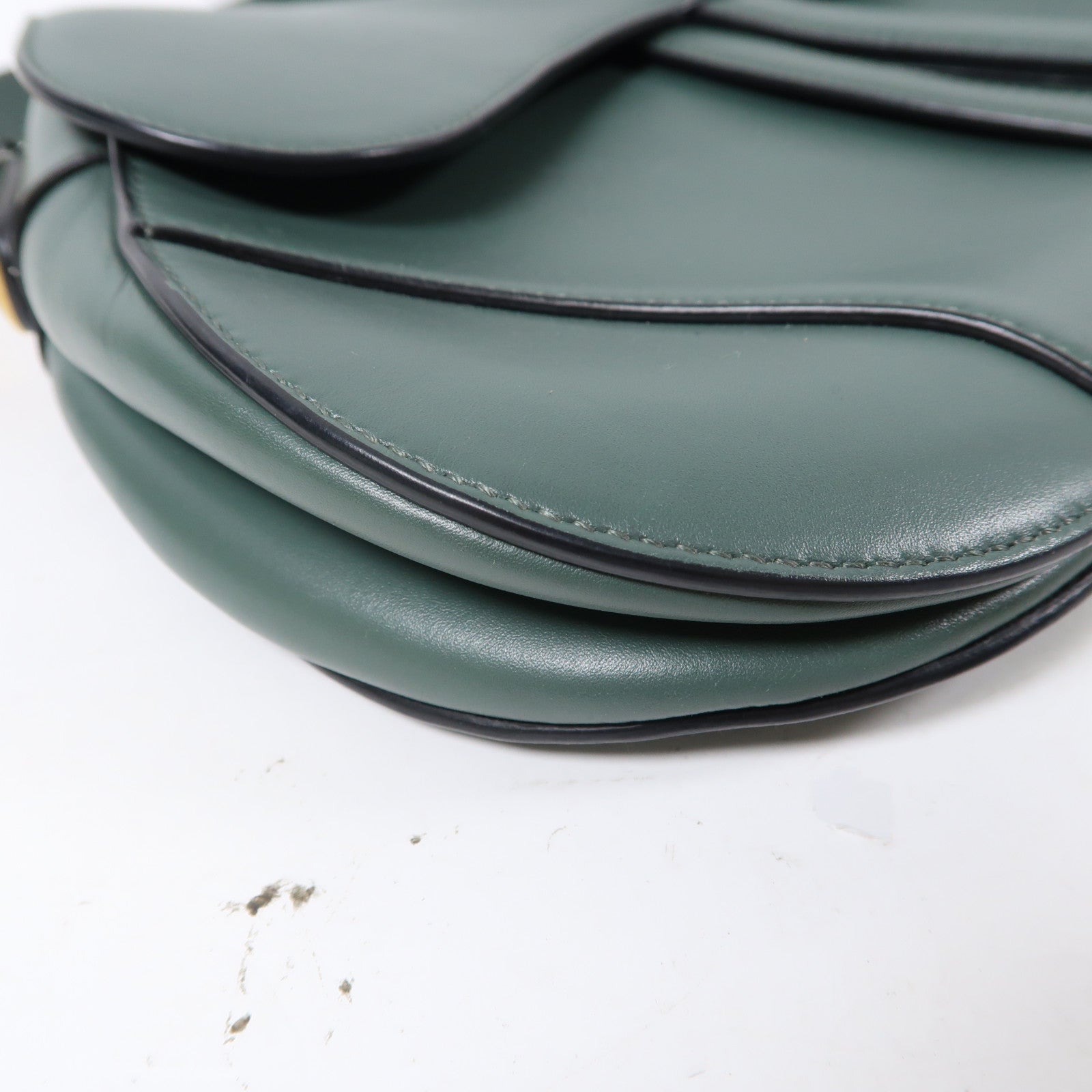 Dior 牛皮皮革Saddle Bag金扣肩背袋綠色
