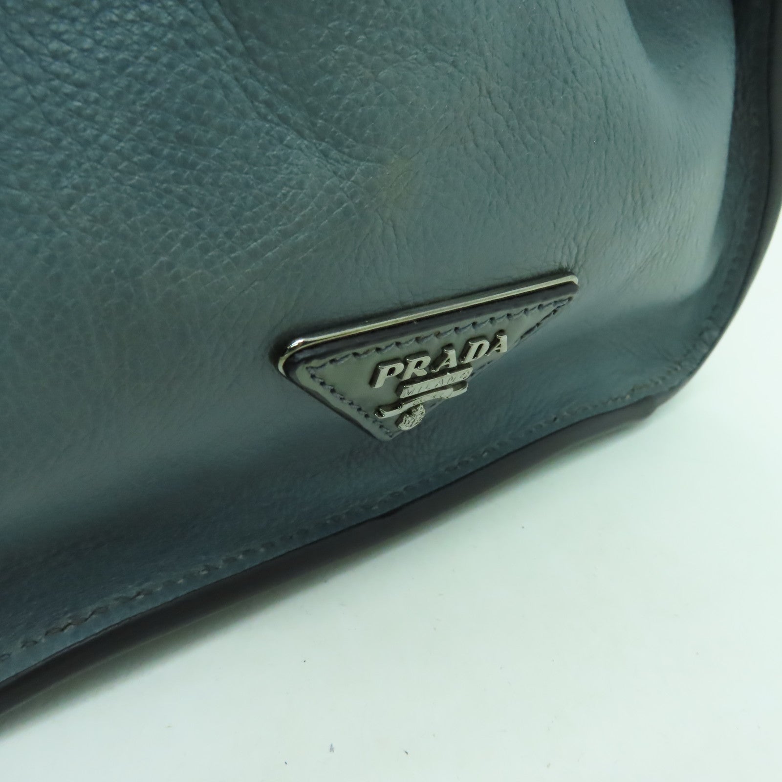 PRADA 【清倉大減價】牛皮皮革2 Way Shoulder Bag銀扣手挽肩背兩用袋海藍色