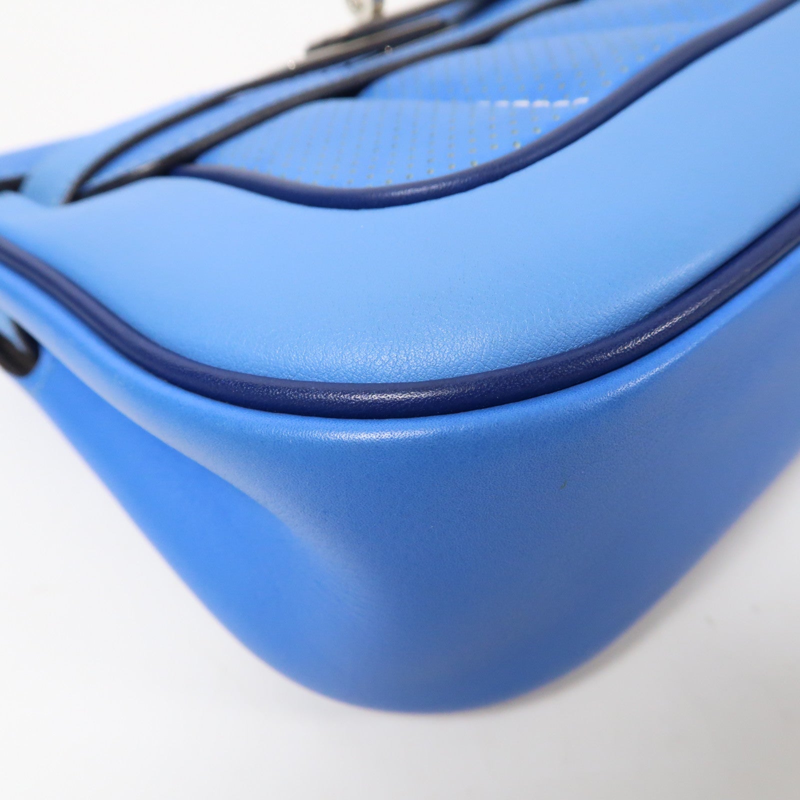 HERMES Swift皮革Mini Berline銀扣肩背袋藍色