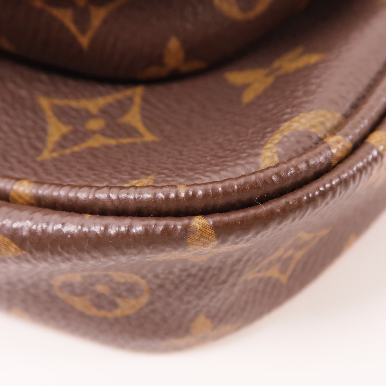 LOUIS VUITTON Monogram Multi Pochette Accessoires金扣肩背袋棕色