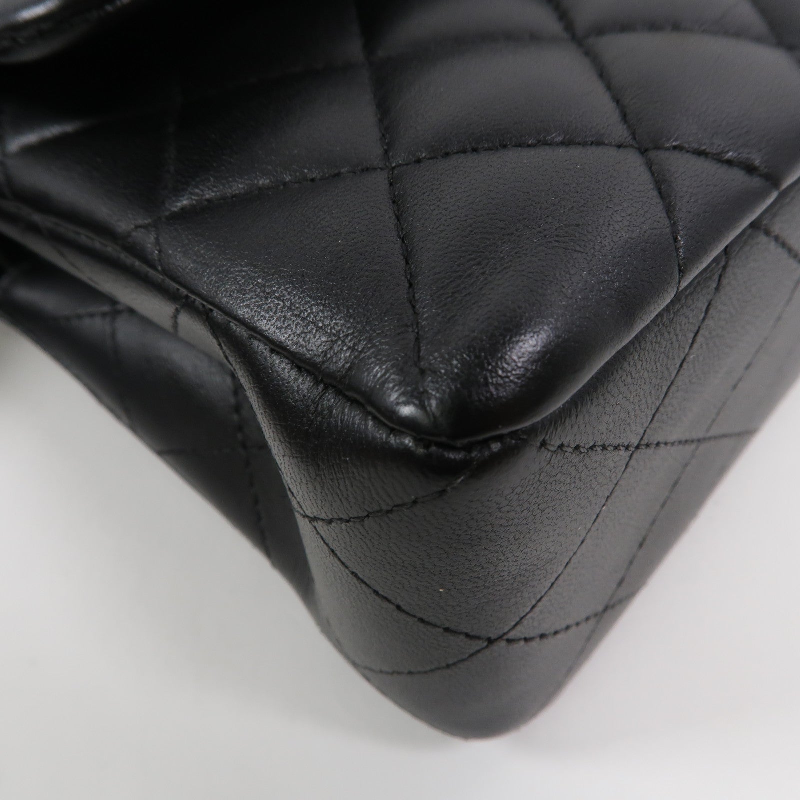 CHANEL 羊皮皮革Classic 23鏈帶肩背袋