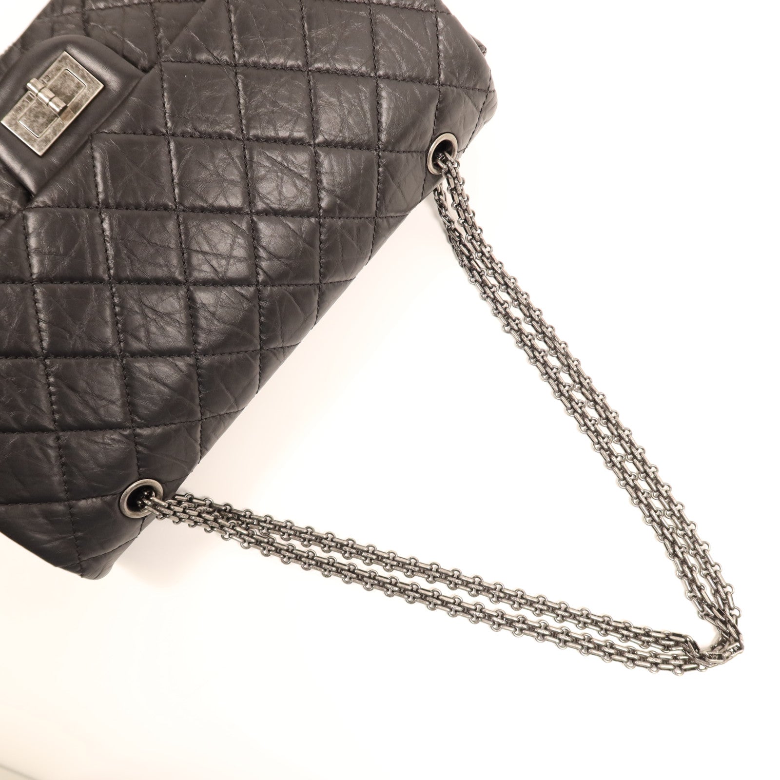 CHANEL 牛皮皮革2.55銀扣鏈帶肩背袋