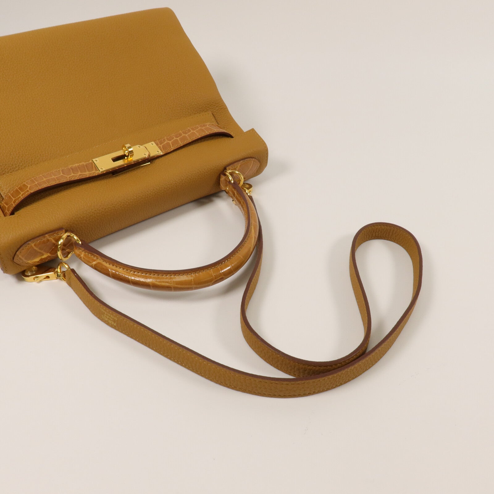 HERMES Togo/Crocodile皮革Kelly 28 Touch手挽肩背兩用袋Tabac Camel