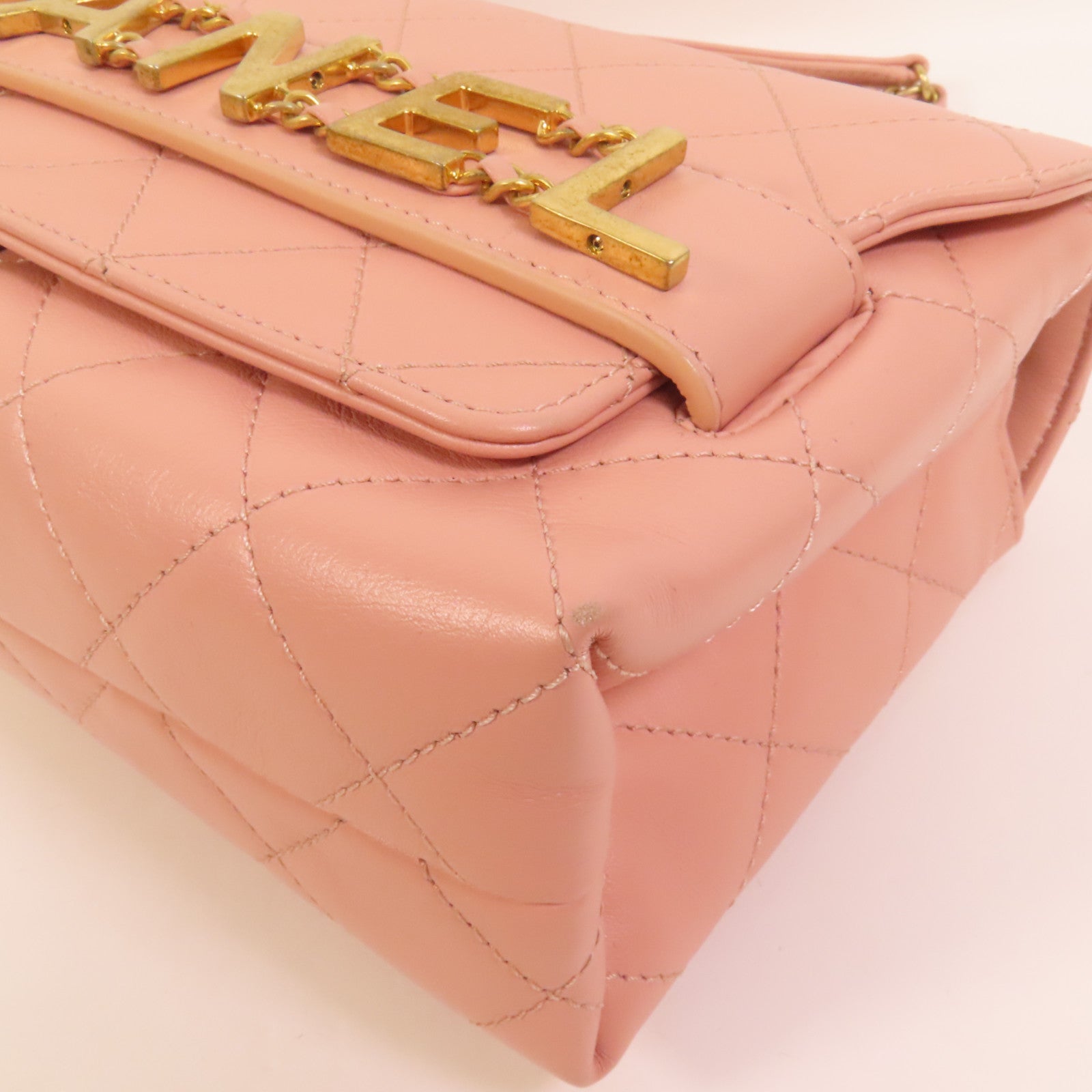 CHANEL 皮革Shoulder Bag金扣鏈帶肩背袋