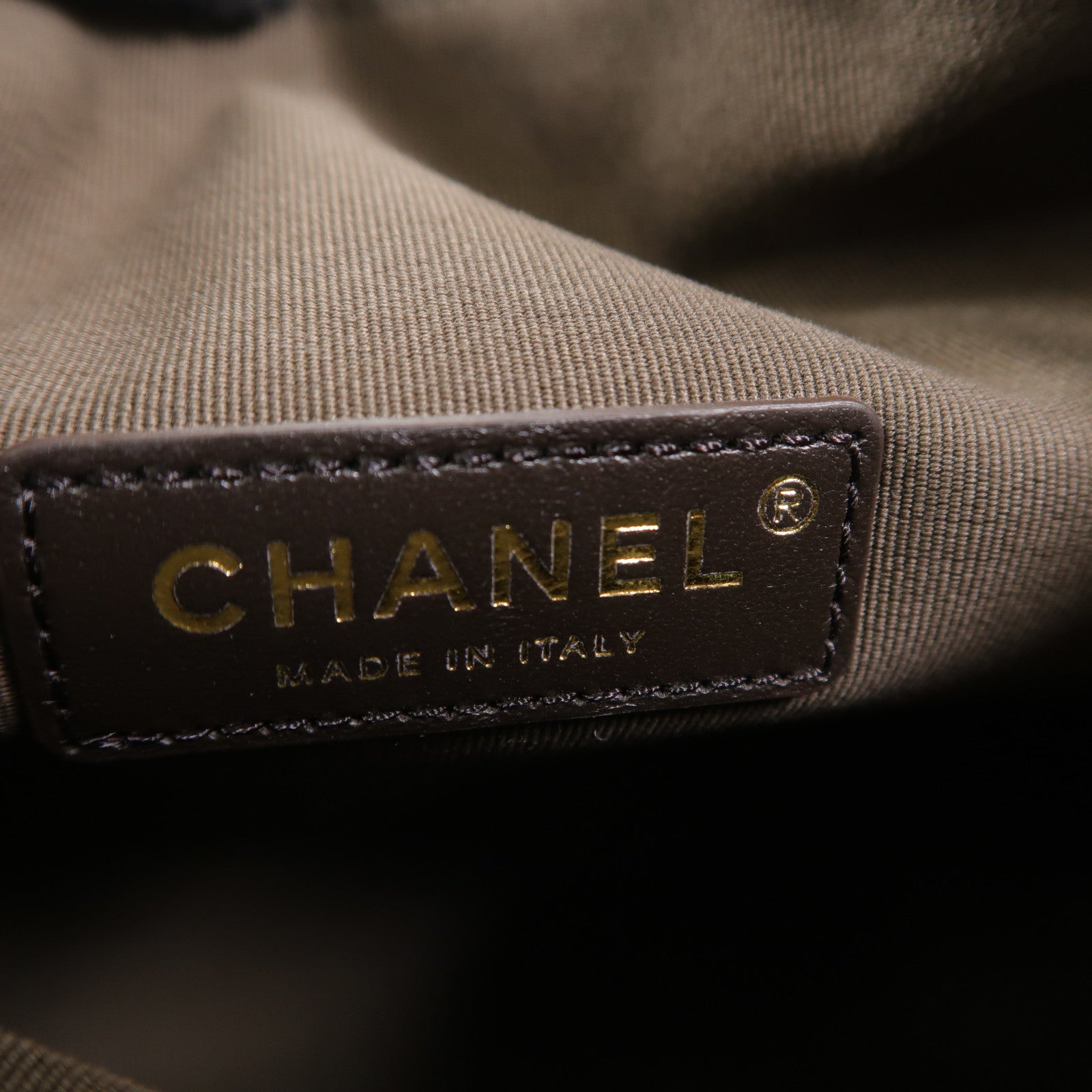 CHANEL 羊皮皮革Camera Bag鏈帶肩背袋