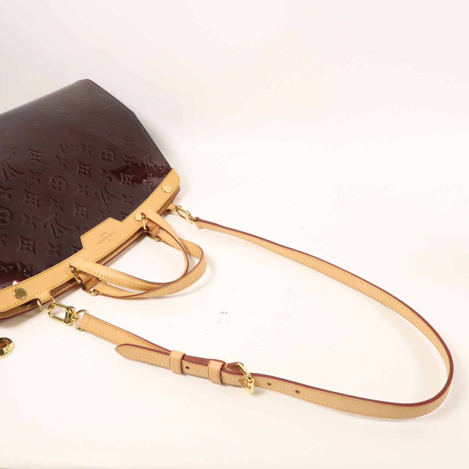 LOUIS VUITTON 【激減優惠】Monogram Vernis Brea MM金扣手挽肩背兩用袋紅色