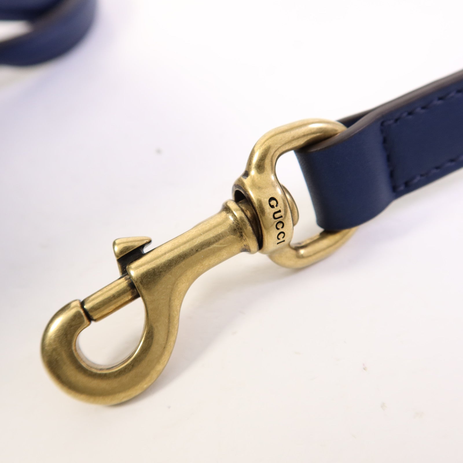 GUCCI 牛仔布Marmont Matelasse金扣手挽肩背兩用袋