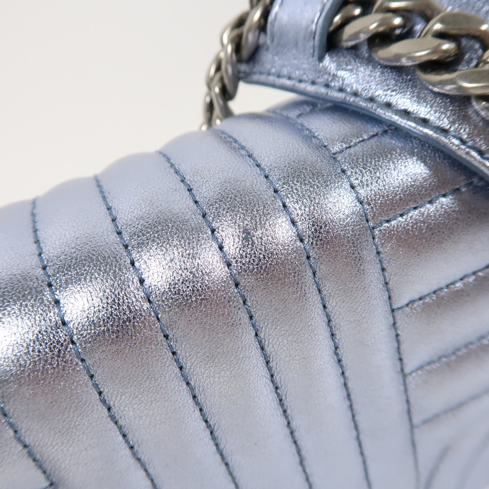 PRADA 羊皮皮革Chain Shoulder銀扣鏈帶肩背袋
