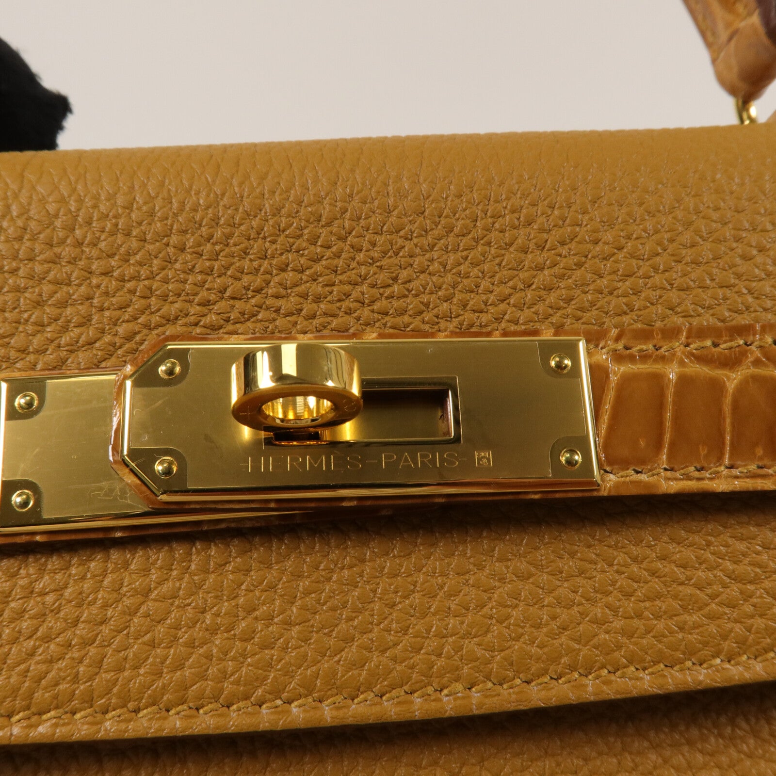 HERMES Togo/Crocodile皮革Kelly 28 Touch手挽肩背兩用袋Tabac Camel
