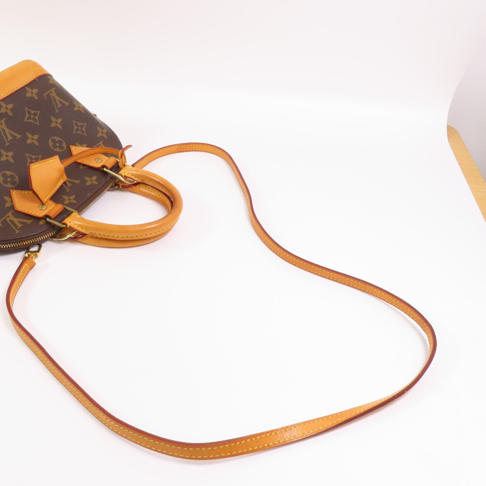 LOUIS VUITTON Monogram Alma BB金扣手挽肩背兩用袋