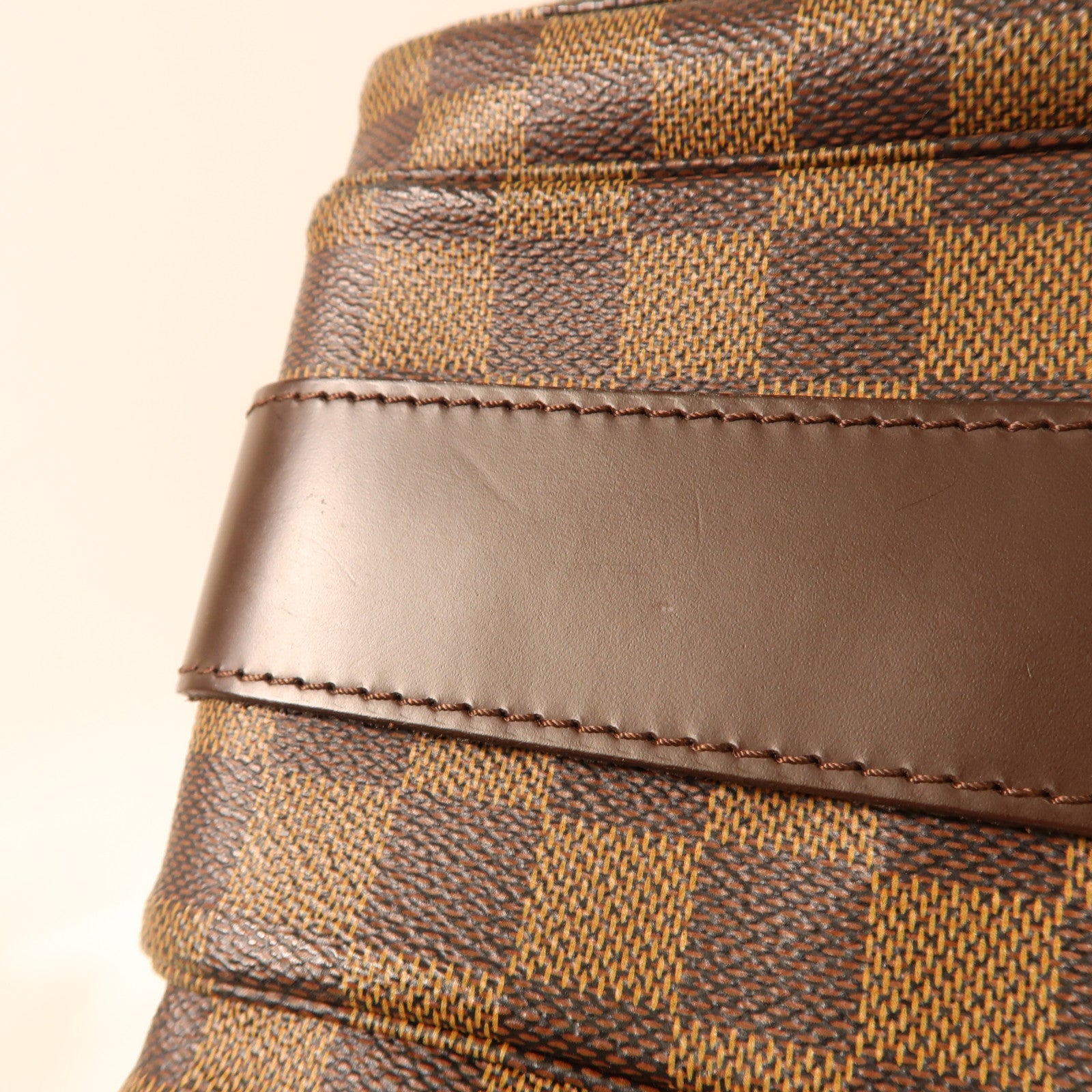 LOUIS VUITTON Damier Naviglio金扣肩背袋啡色