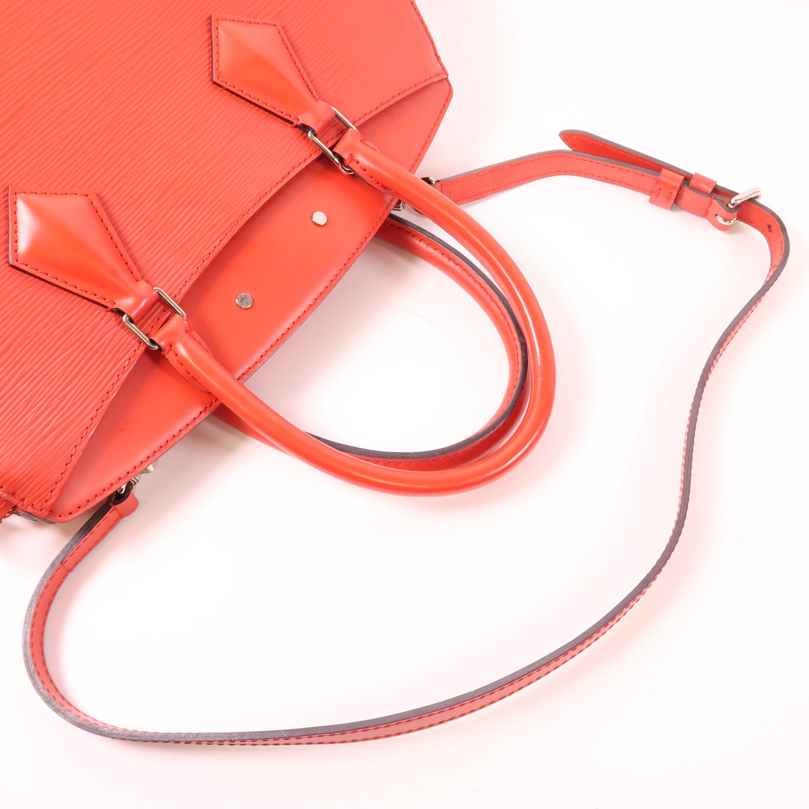 LOUIS VUITTON Epi Soufflot MM銀扣手挽肩背兩用袋