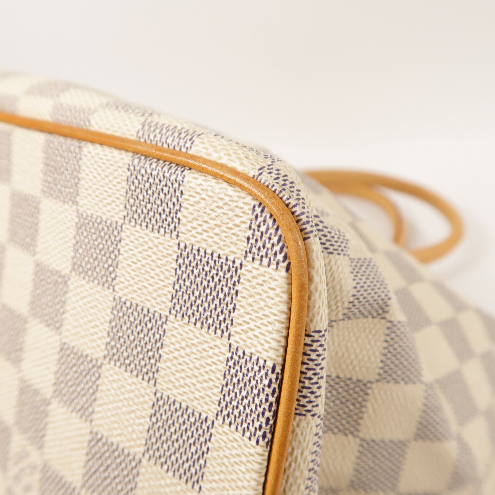 LOUIS VUITTON Damier Azur Saleya MM金扣肩背袋