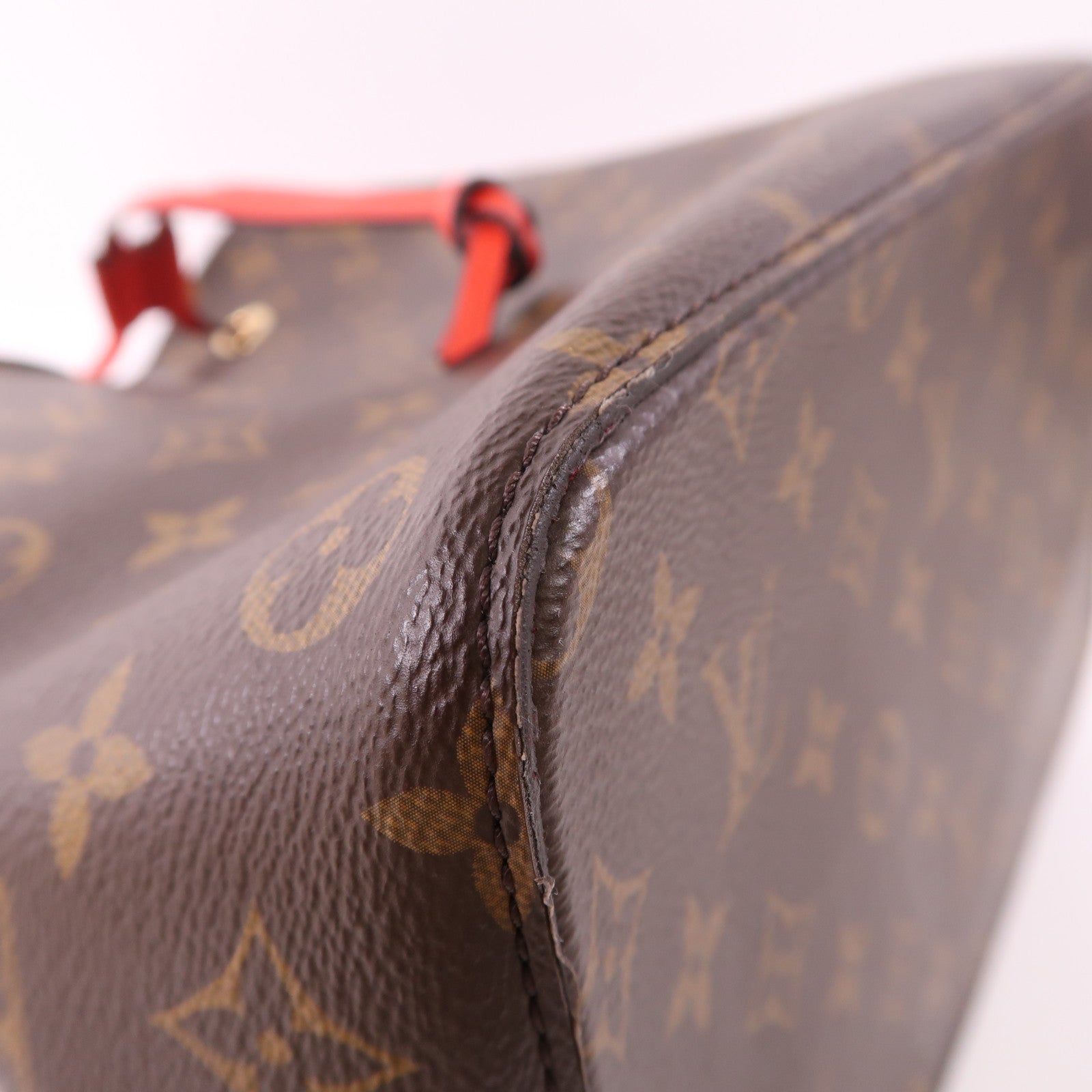 LOUIS VUITTON Monogram Neo Noe MM金扣肩背袋