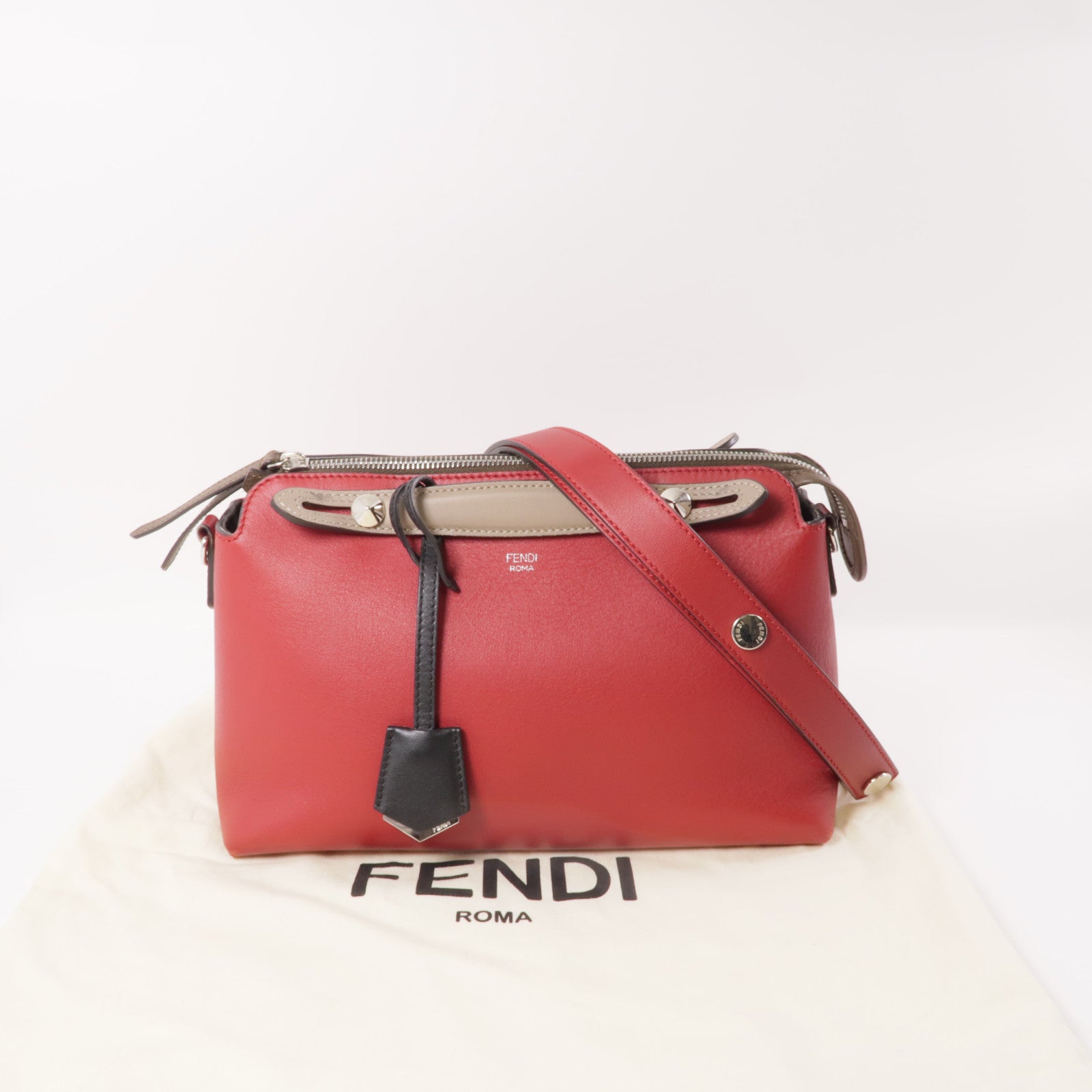 FENDI 【激減優惠】牛皮皮革By The Way銀扣手挽肩背兩用袋