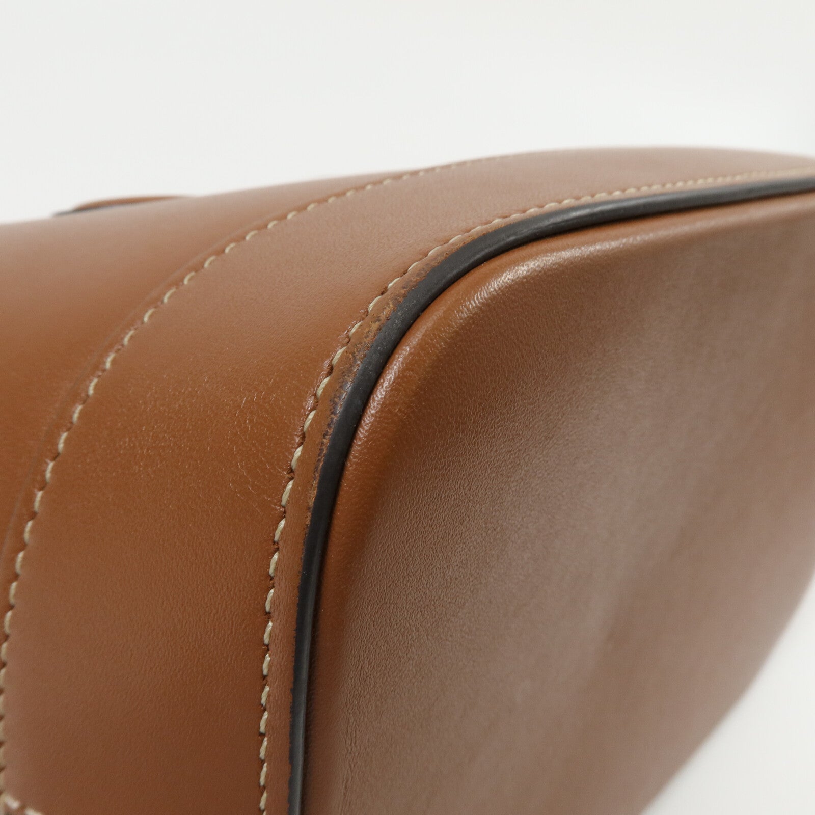 CELINE 牛皮皮革Cuir Triomphe Bucket Bag肩背袋