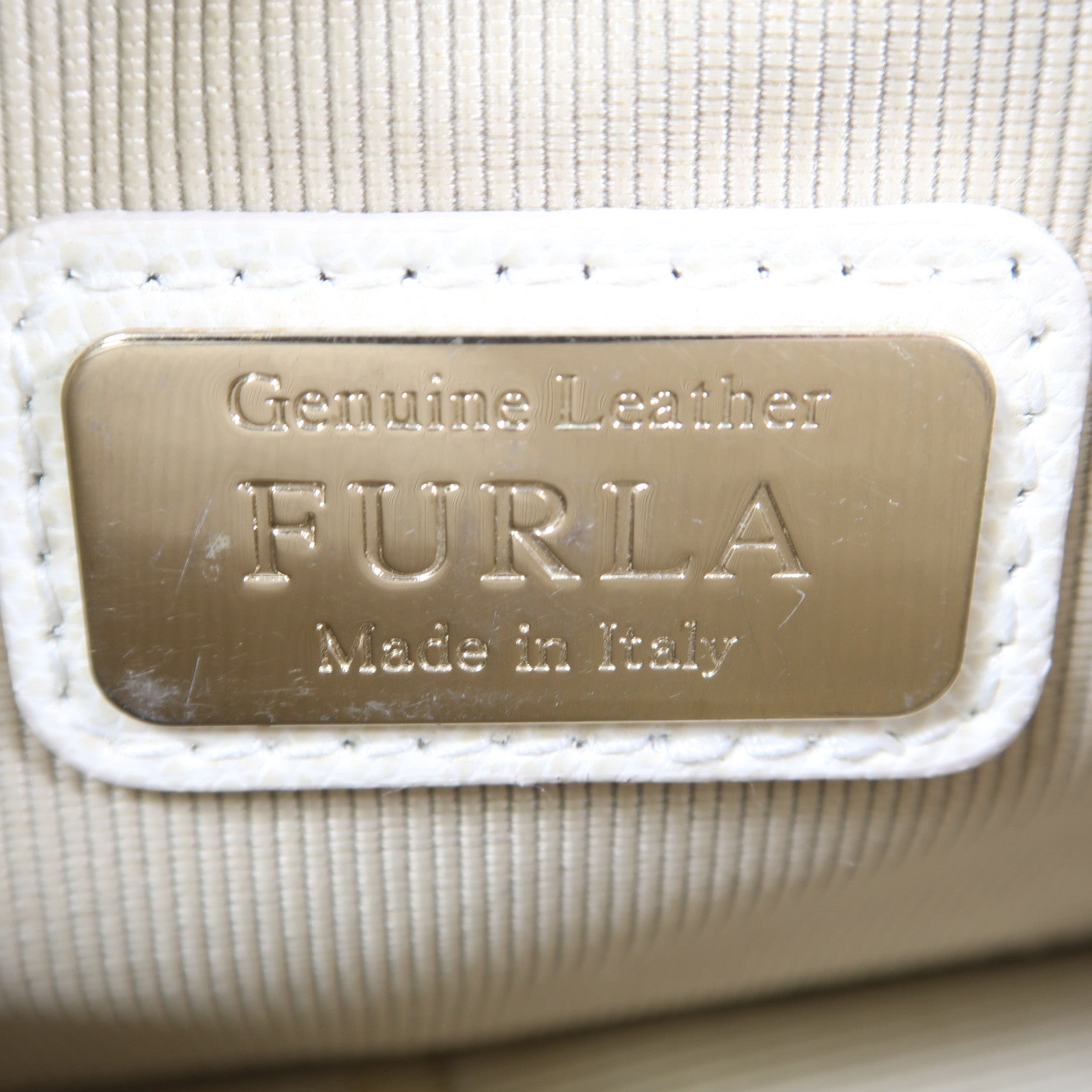 Furla 牛皮皮革Shoulder Bag金扣鏈帶肩背袋白色/灰色