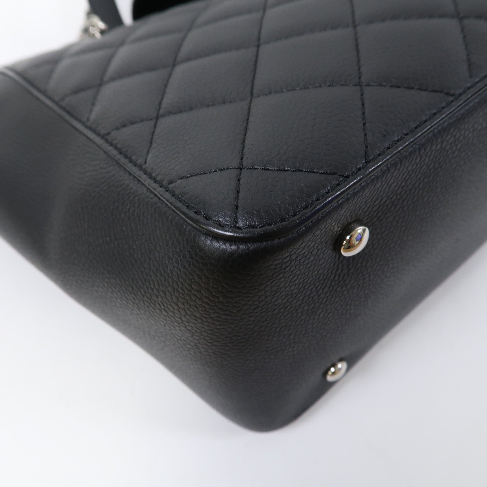 CHANEL 菱格牛皮皮革Chain Shoulder銀扣手挽鏈帶肩背兩用袋黑色