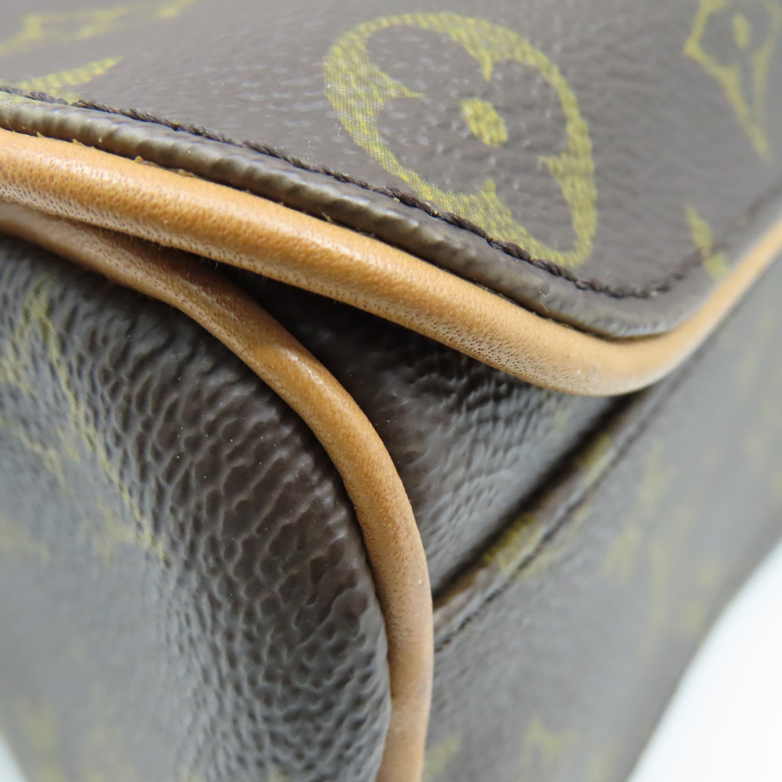 LOUIS VUITTON 【激減優惠】Monogram Abbesses Shoulder Bag金扣肩背袋啡色