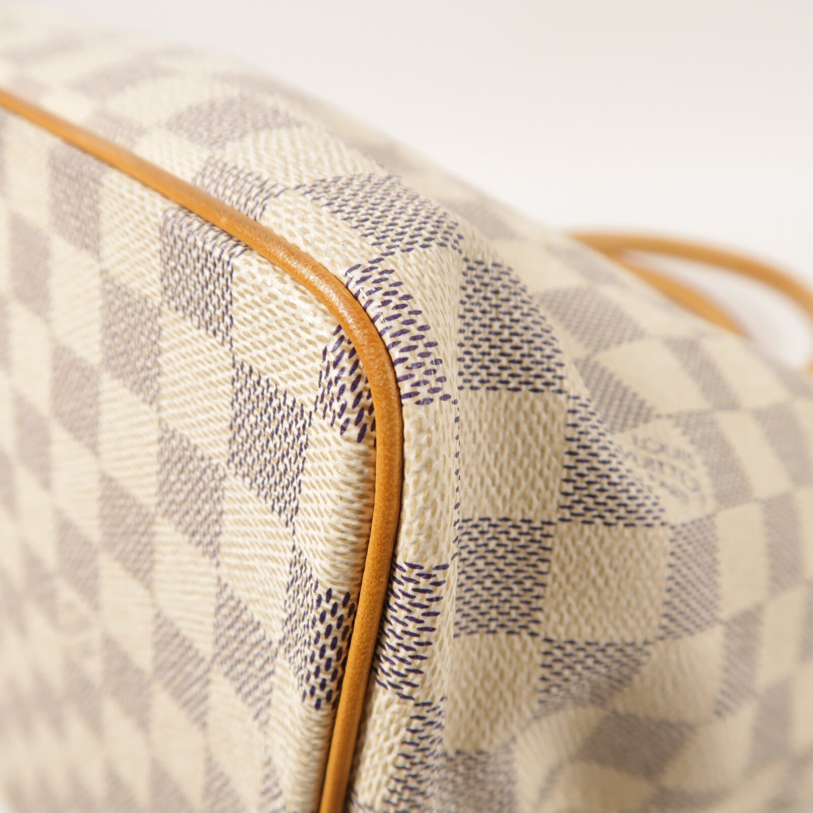 LOUIS VUITTON Damier Azur Saleya MM金扣肩背袋