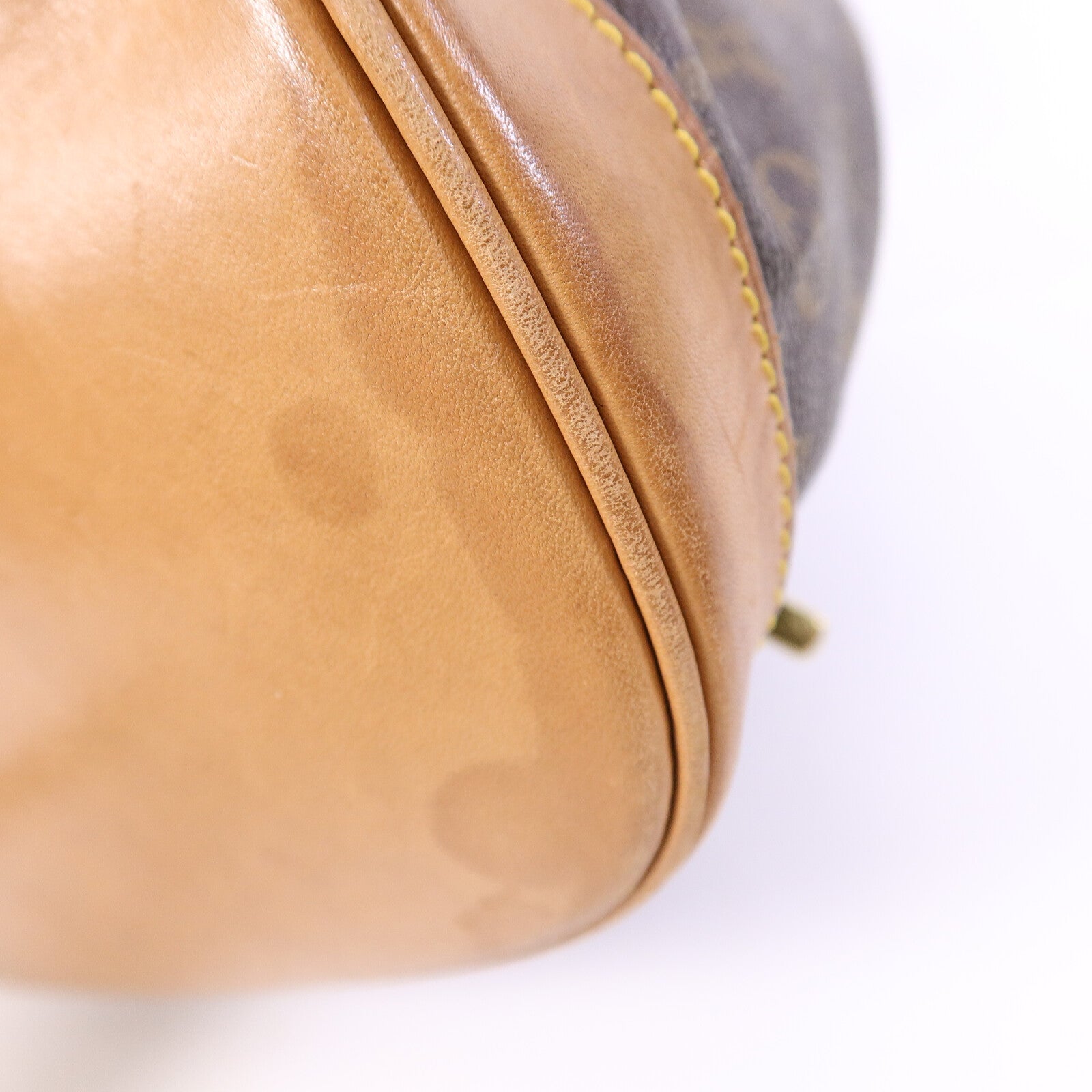 LOUIS VUITTON Monogram Mini Montsouris背包
