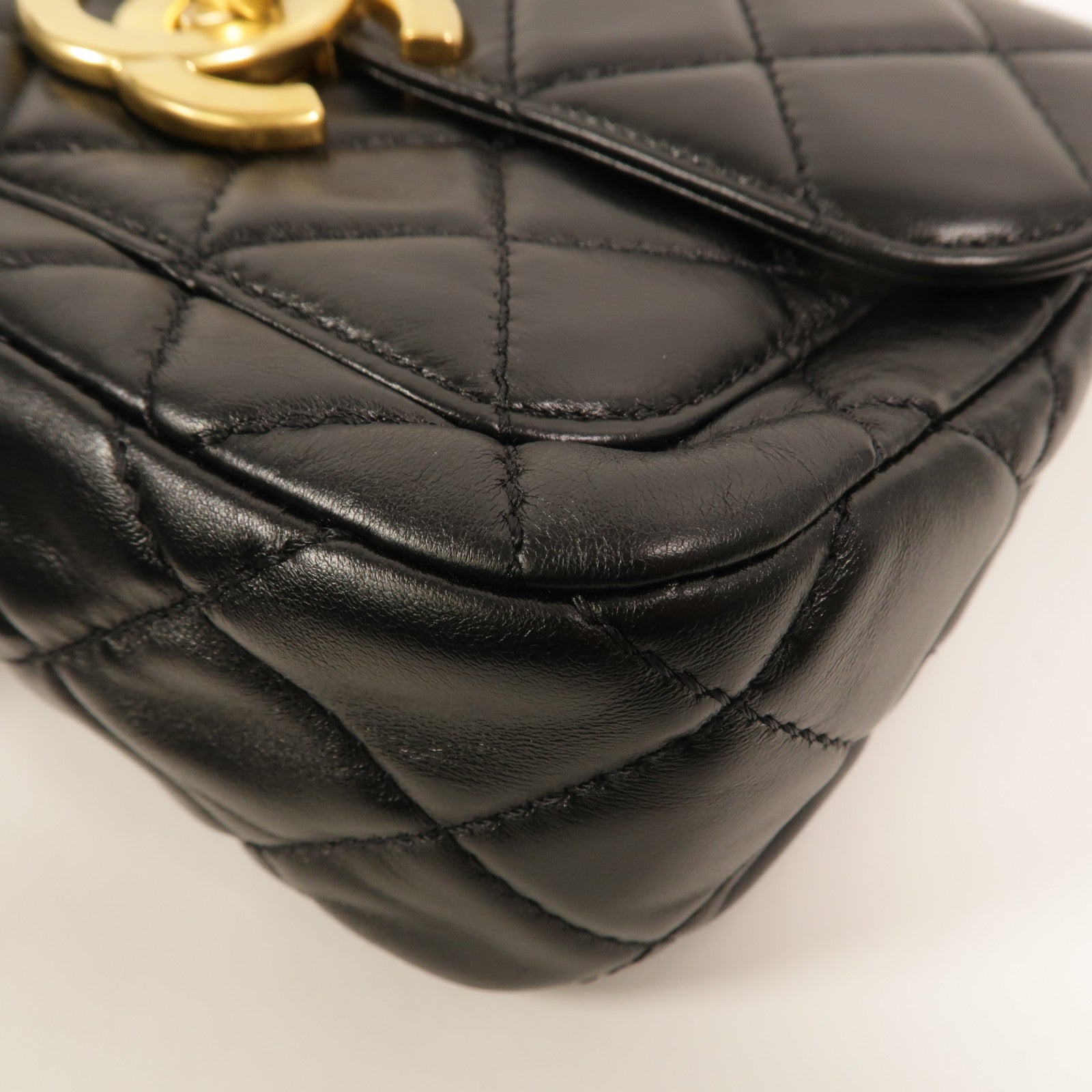 CHANEL 羊皮皮革Mini Flap Bag鏈帶肩背袋